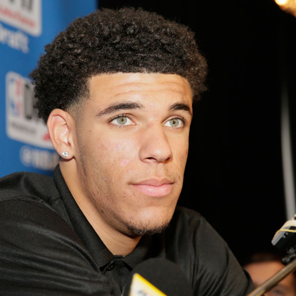 Lonzo Ball Hair, Haircut and Hairstyle Guide with Pictures