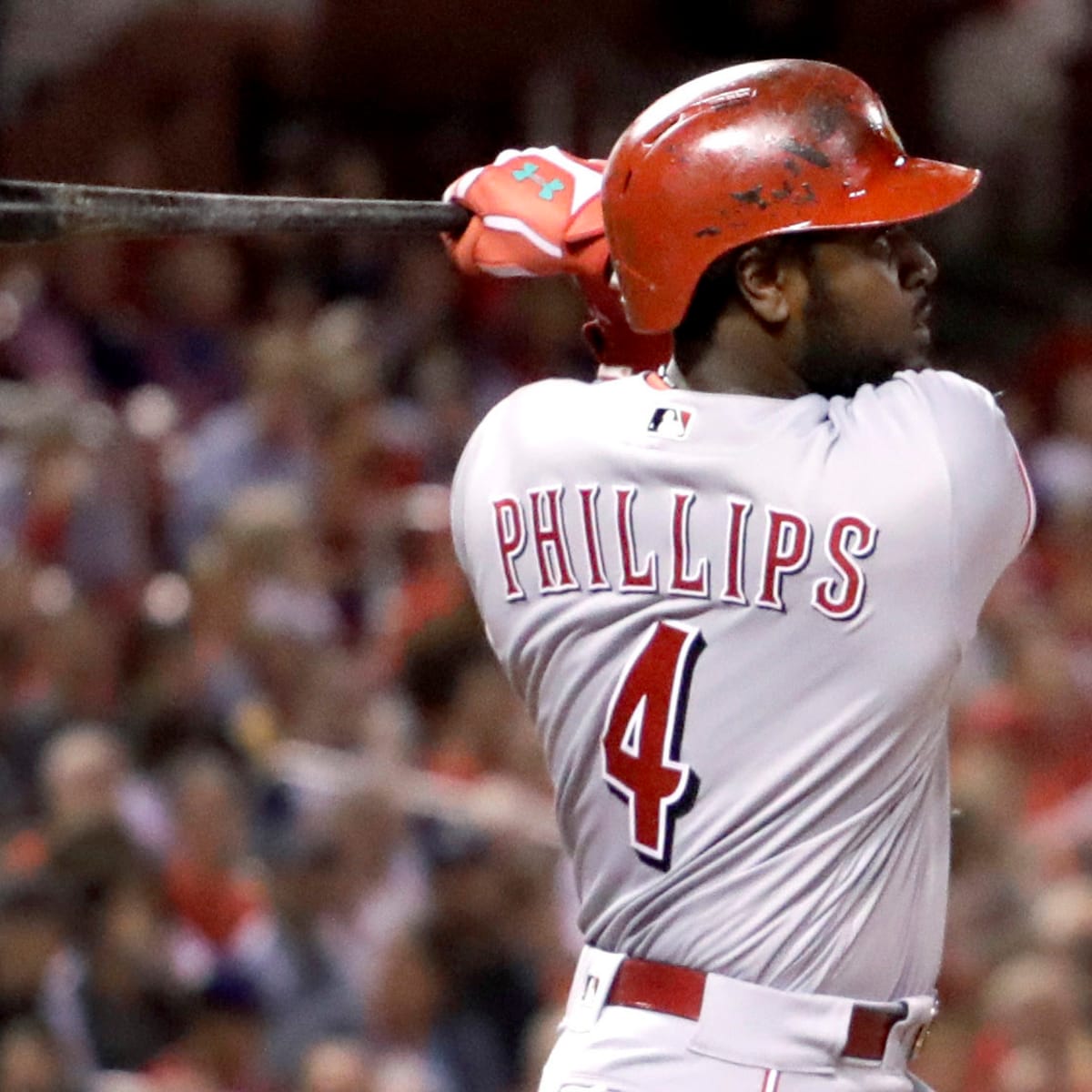 Reds Sign Brandon Phillips to Contract Extension