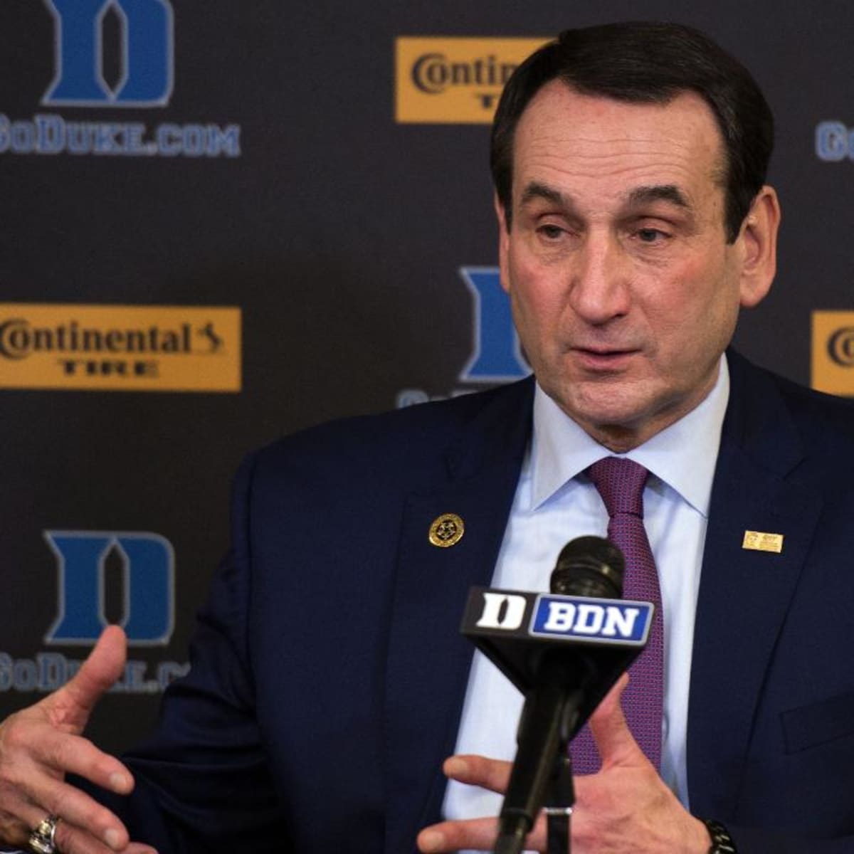 Duke Mike Krzyzewski: to have knee replacement surgery - Sports Illustrated