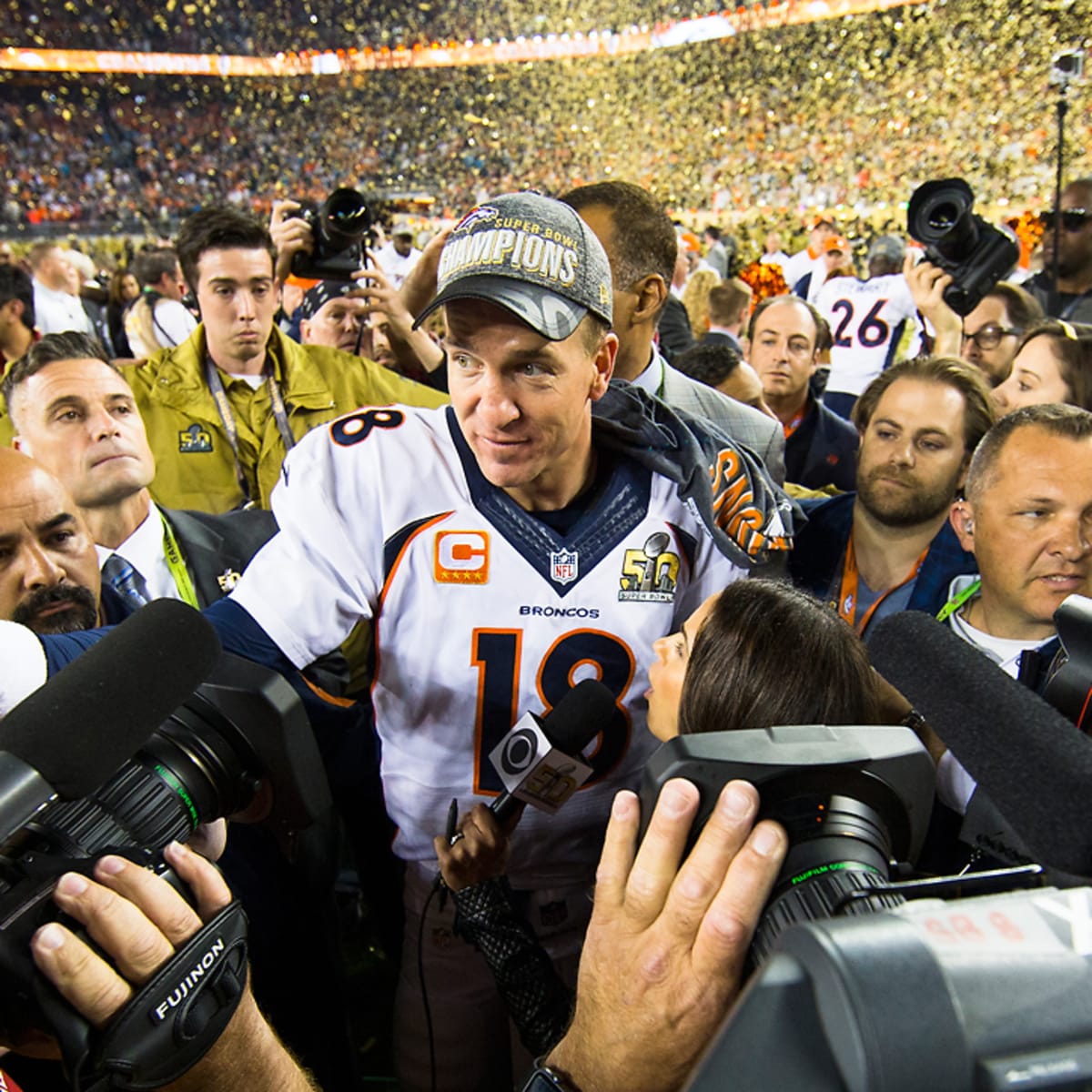 Denver Broncos: Peyton Manning won't retire after 2015 season - Sports  Illustrated