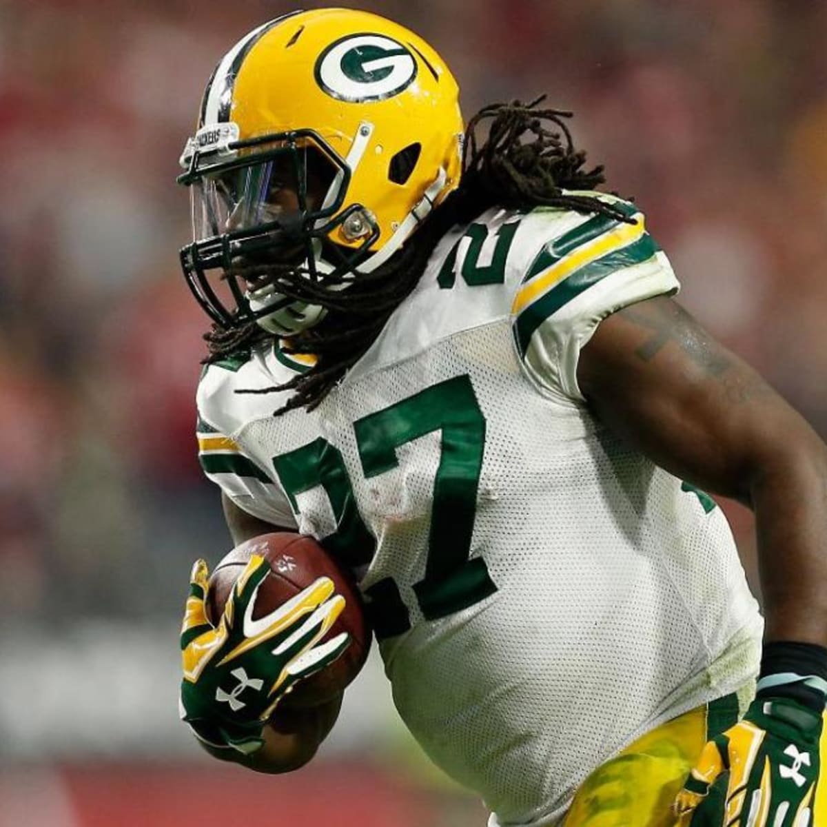 Eddie Lacy on cover of Sports Illustrated's fantasy football issue