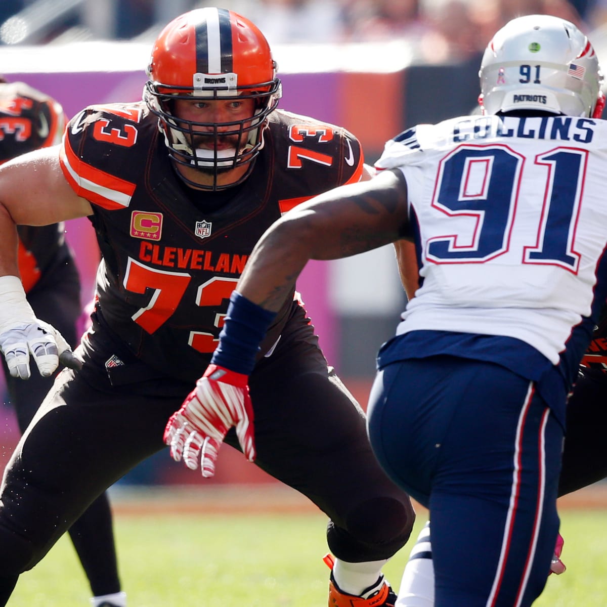 NFL trade rumors: Joe Thomas and Joe Staley available, should