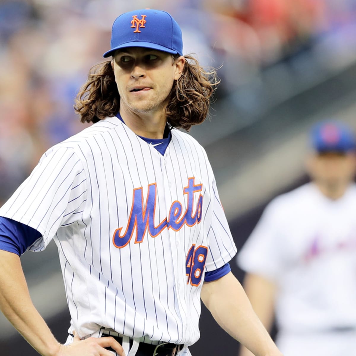 Jacob deGrom hair hat giveaway comes hours after Mets shutdown - Sports  Illustrated