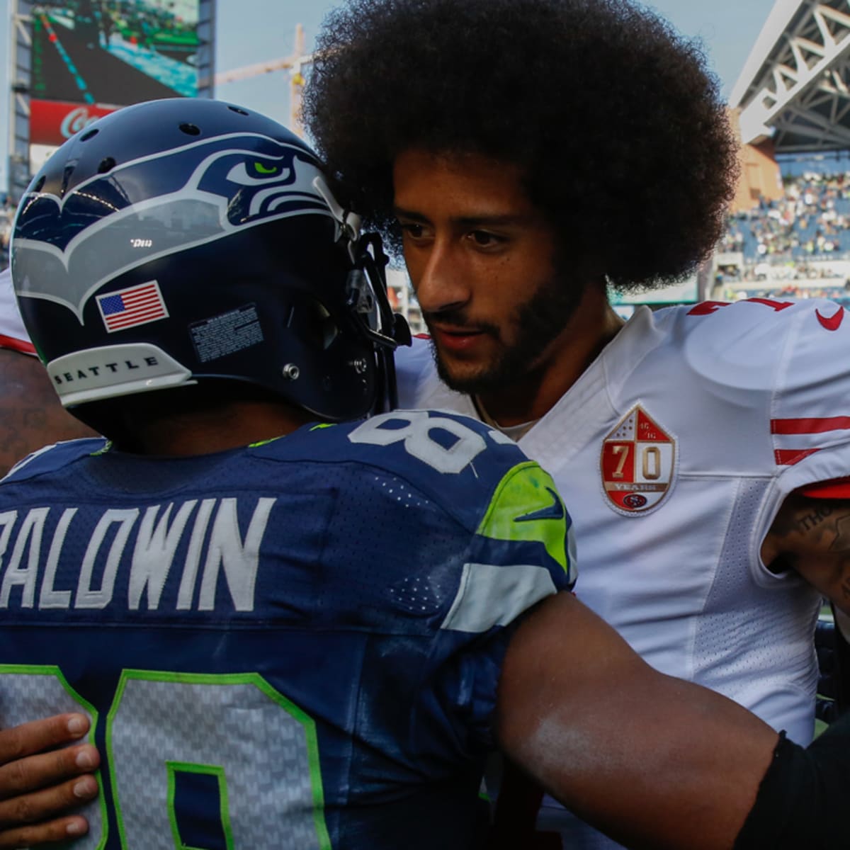 Seahawks' Doug Baldwin: Some fans are 'yelling at players, cussing' during  the anthem - The Washington Post