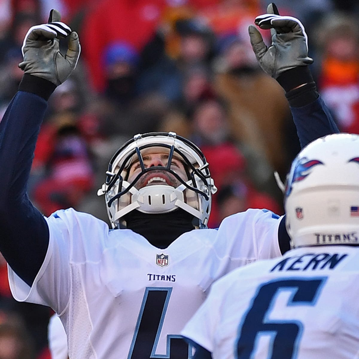The Tennessee Titans Throwback Uniforms Are A Sharp 'Old' Look - Sports  Illustrated Tennessee Titans News, Analysis and More