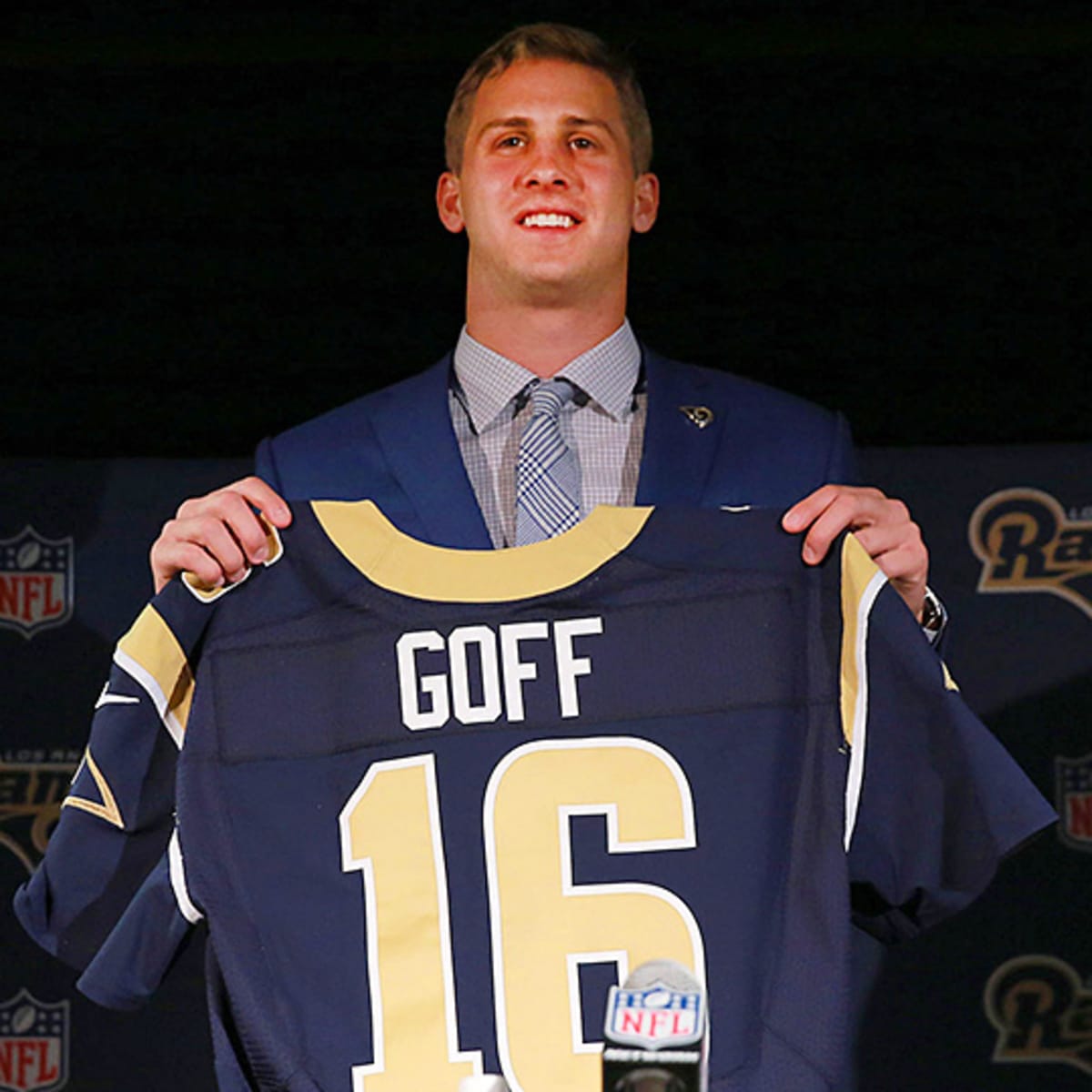 NFL draft 2016: Jared Goff talks Rams, Carson Wentz, more - Sports  Illustrated