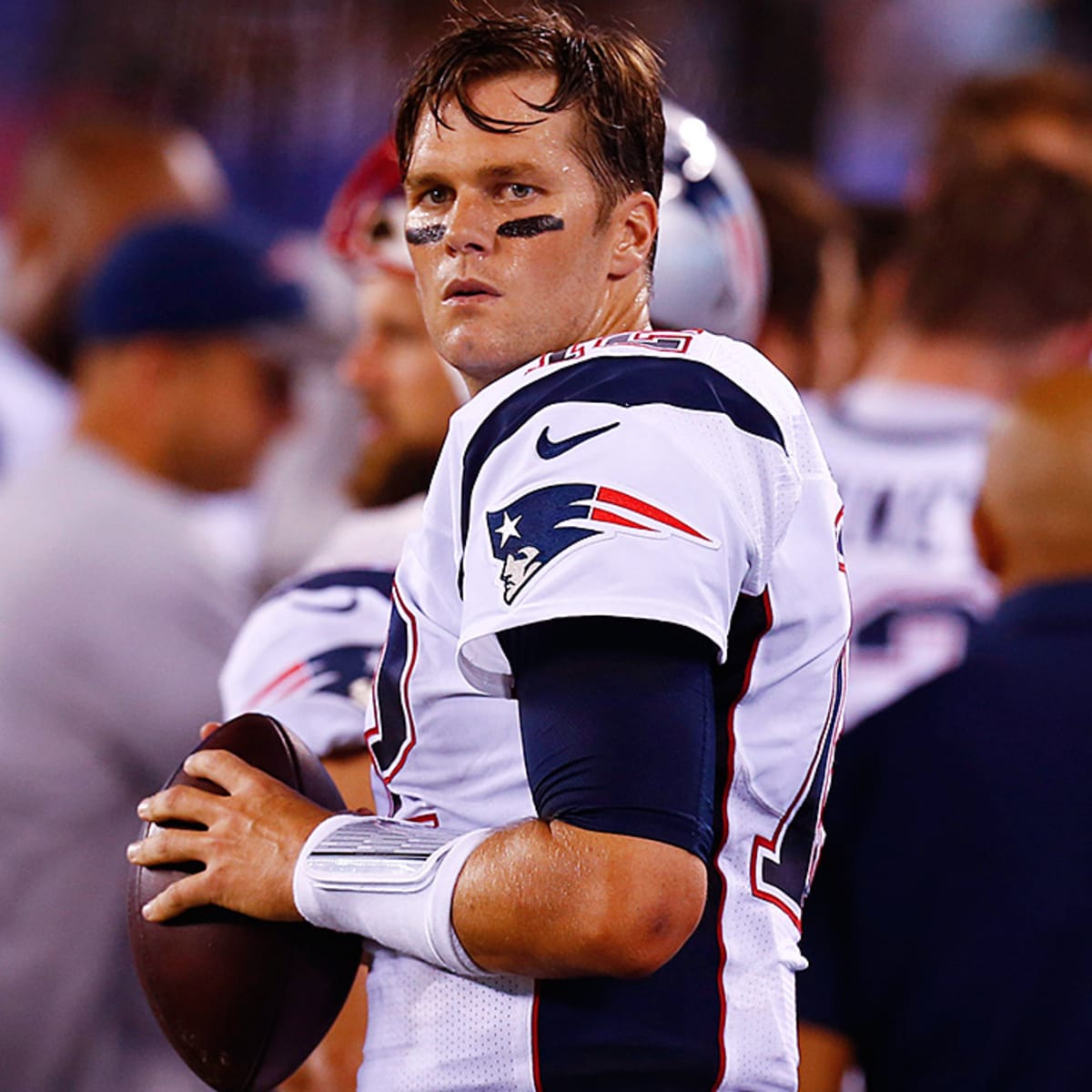 Deflategate Aftermath: Patriots Fined, Lose Draft Picks; Tom Brady  Suspended 4 Games