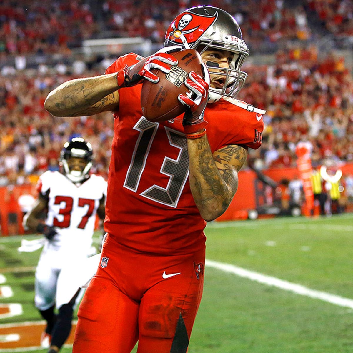 Mike Evans is a top five fantasy football wide receiver