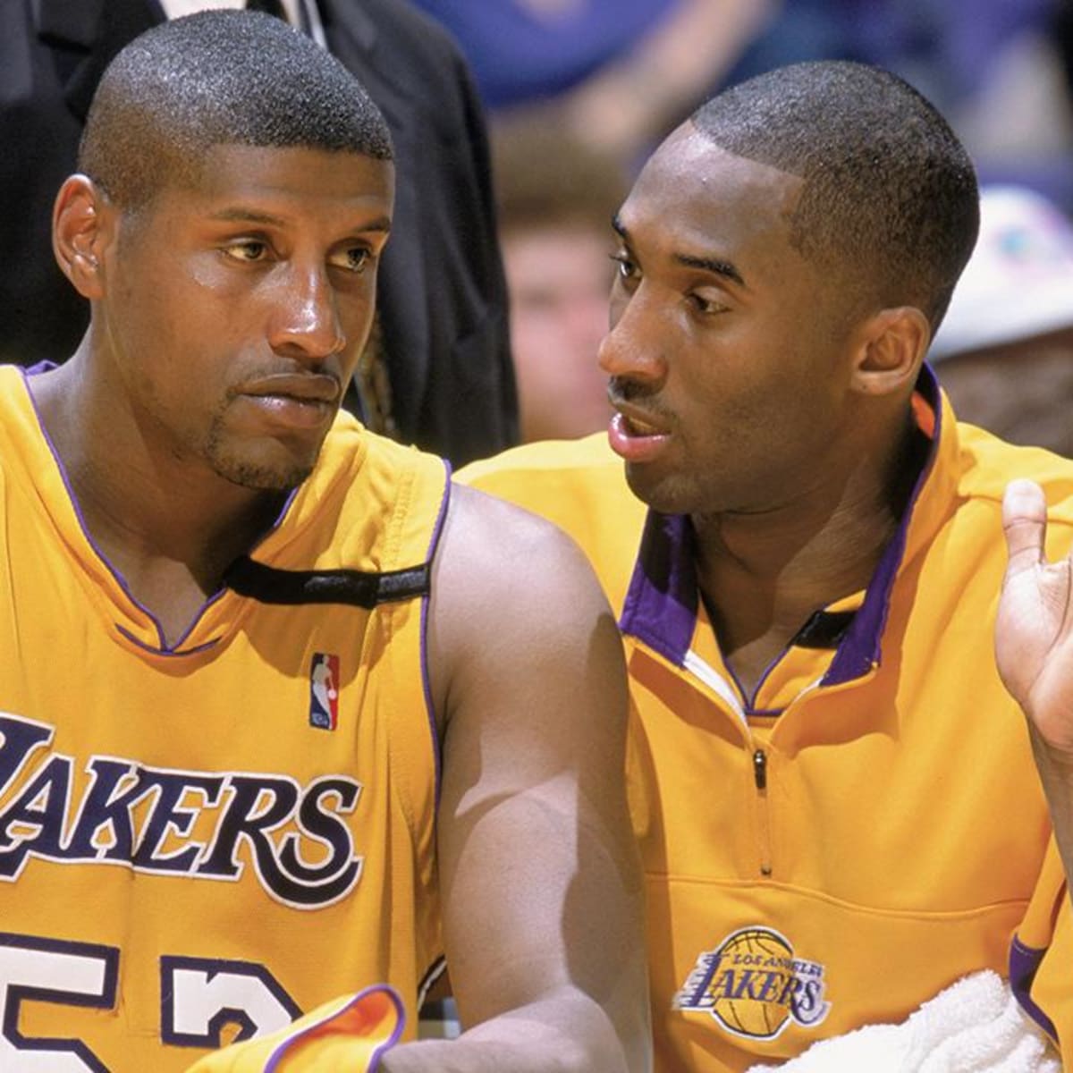 Lakers Samaki Walker Says Kobe Bryant Punched Him Over 100 Sports Illustrated