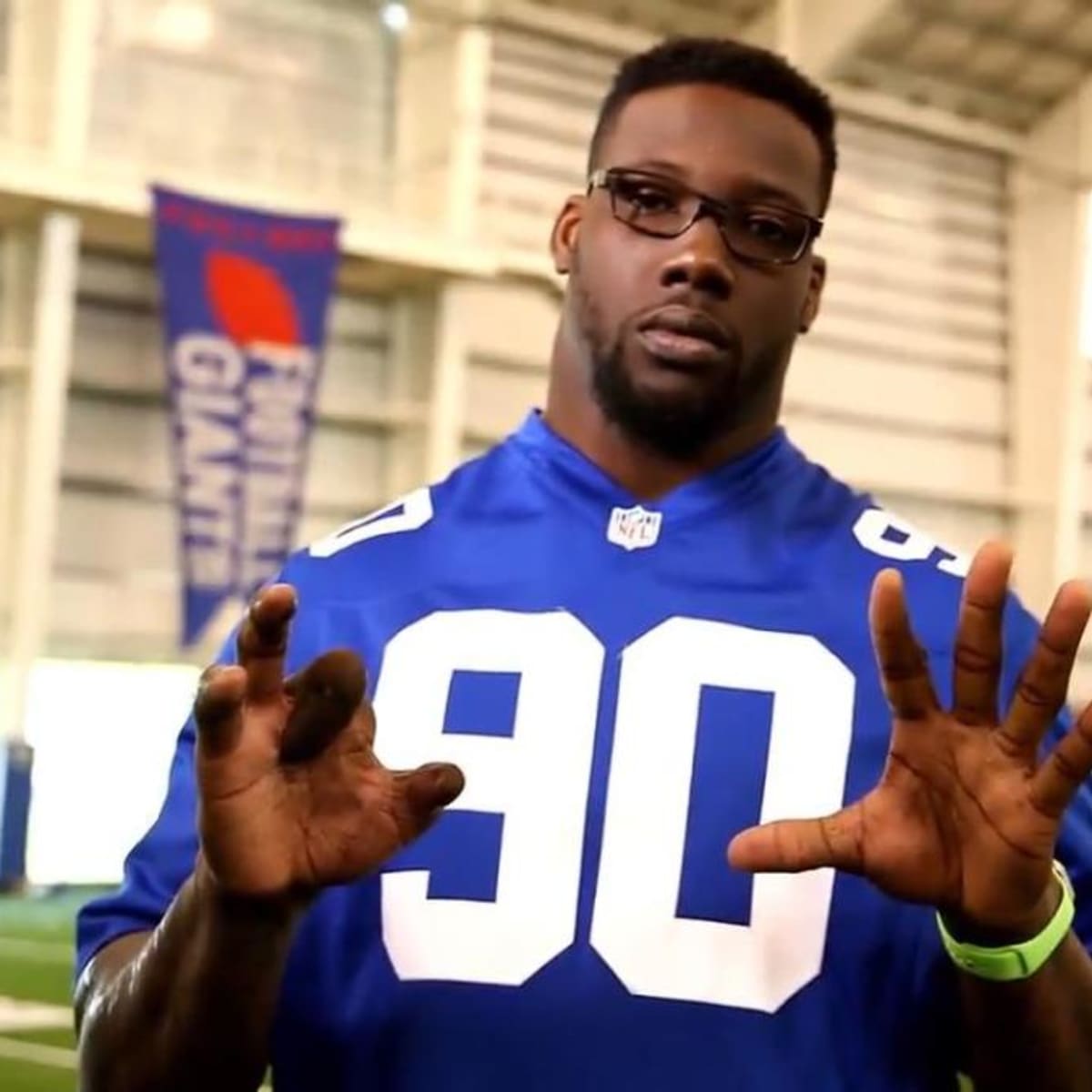 How New York Giants DE Jason Pierre-Paul got back on the field - Sports  Illustrated