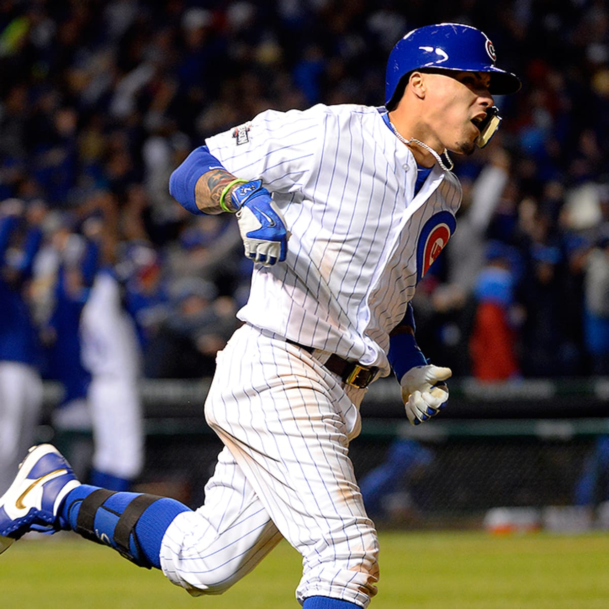 Javier Baez's home run lifts Cubs to 1-0 win over Giants in Game 1