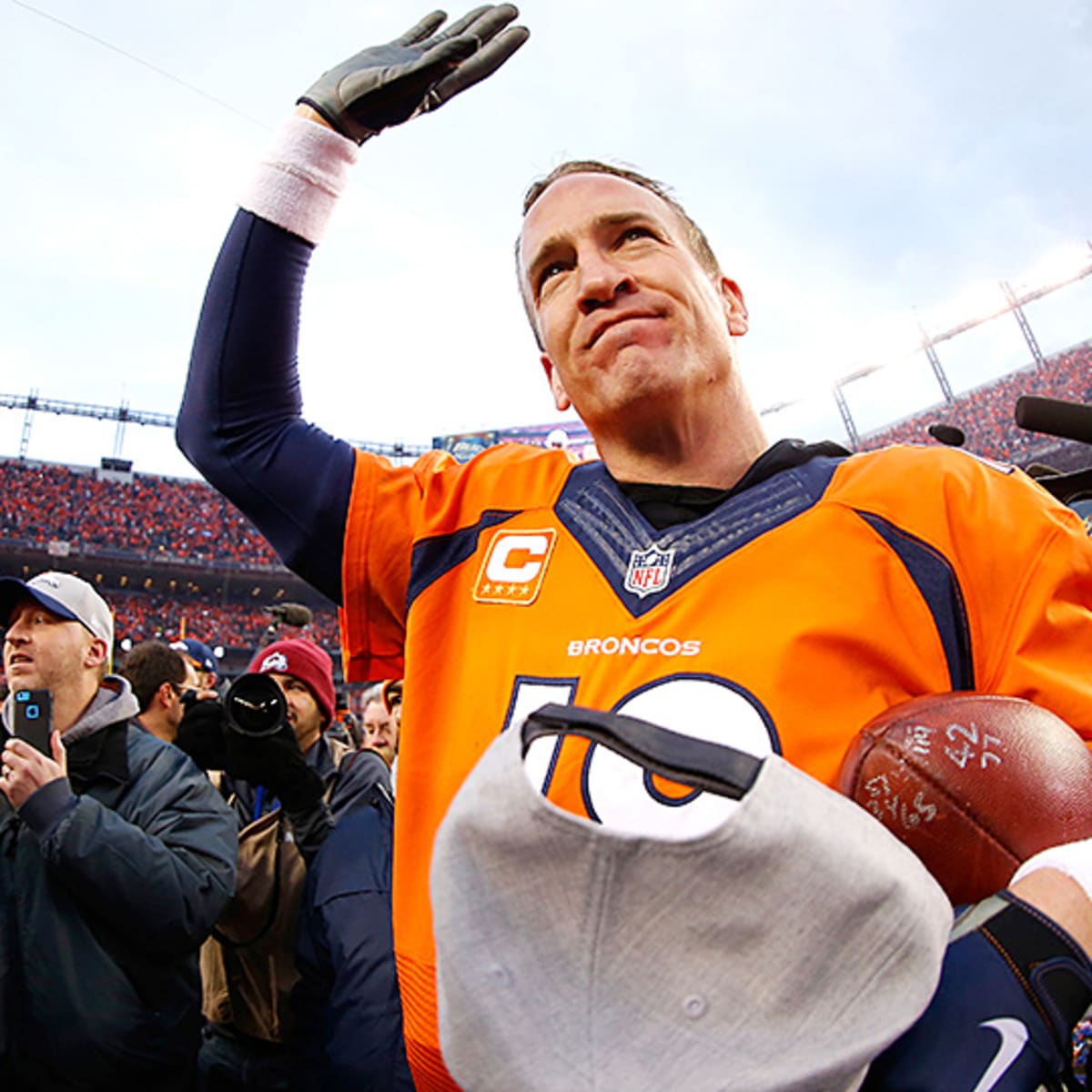 Manning, Broncos top Chargers, make AFC title game