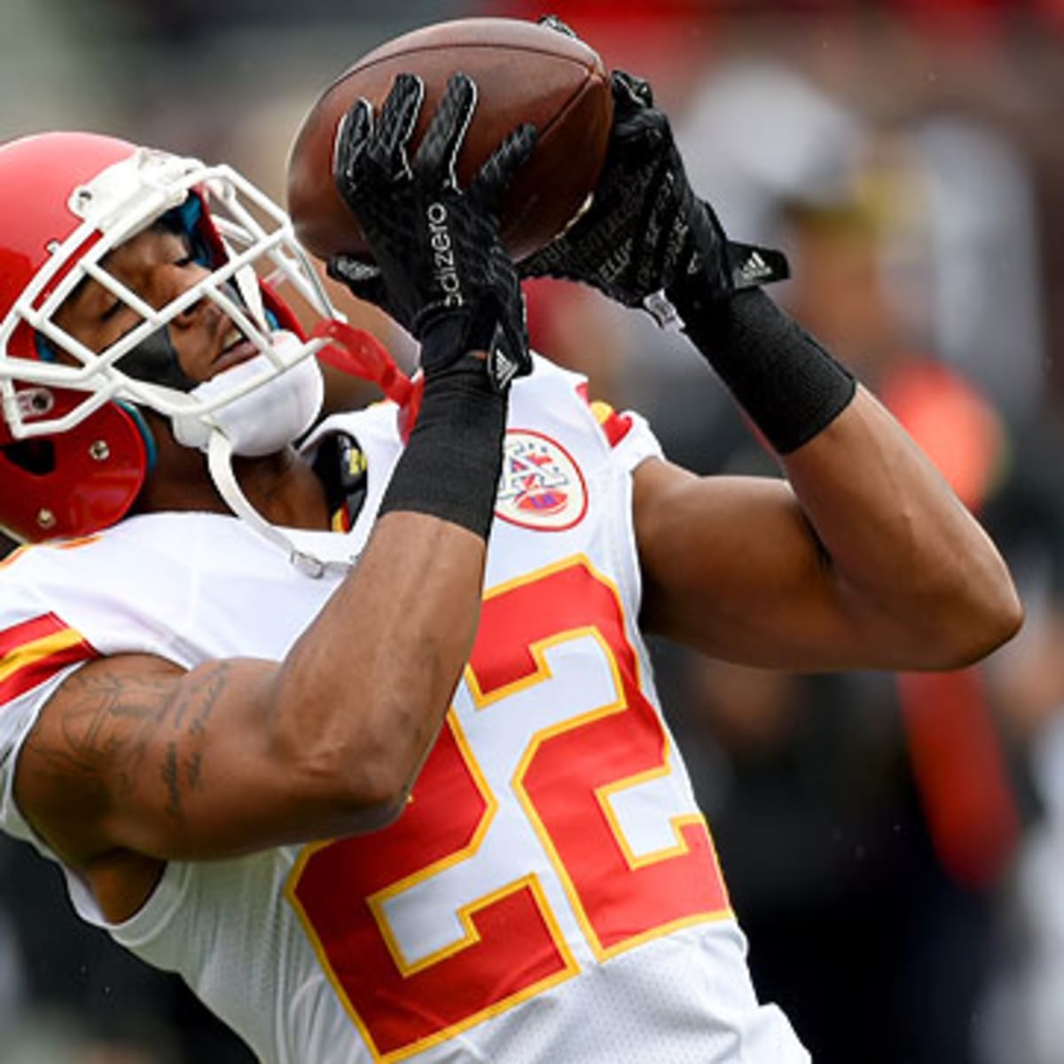 Kansas City Chiefs: Is Marcus Peters more valuable than Eric Berry?