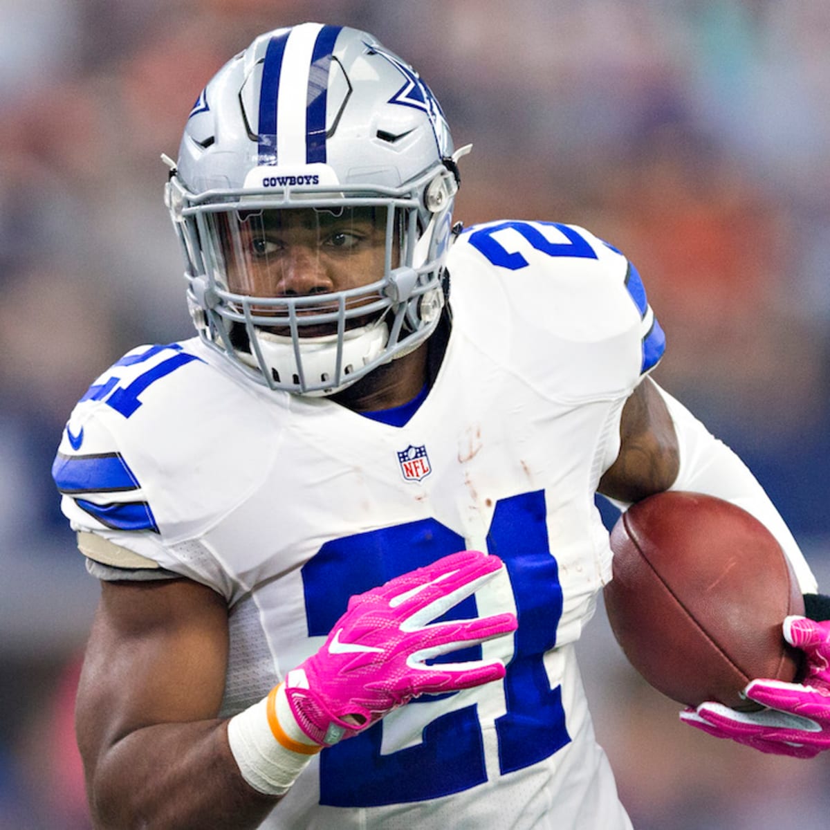 The Best Ezekiel Elliott NFL Prop Bet Ahead of Cowboys-Titans