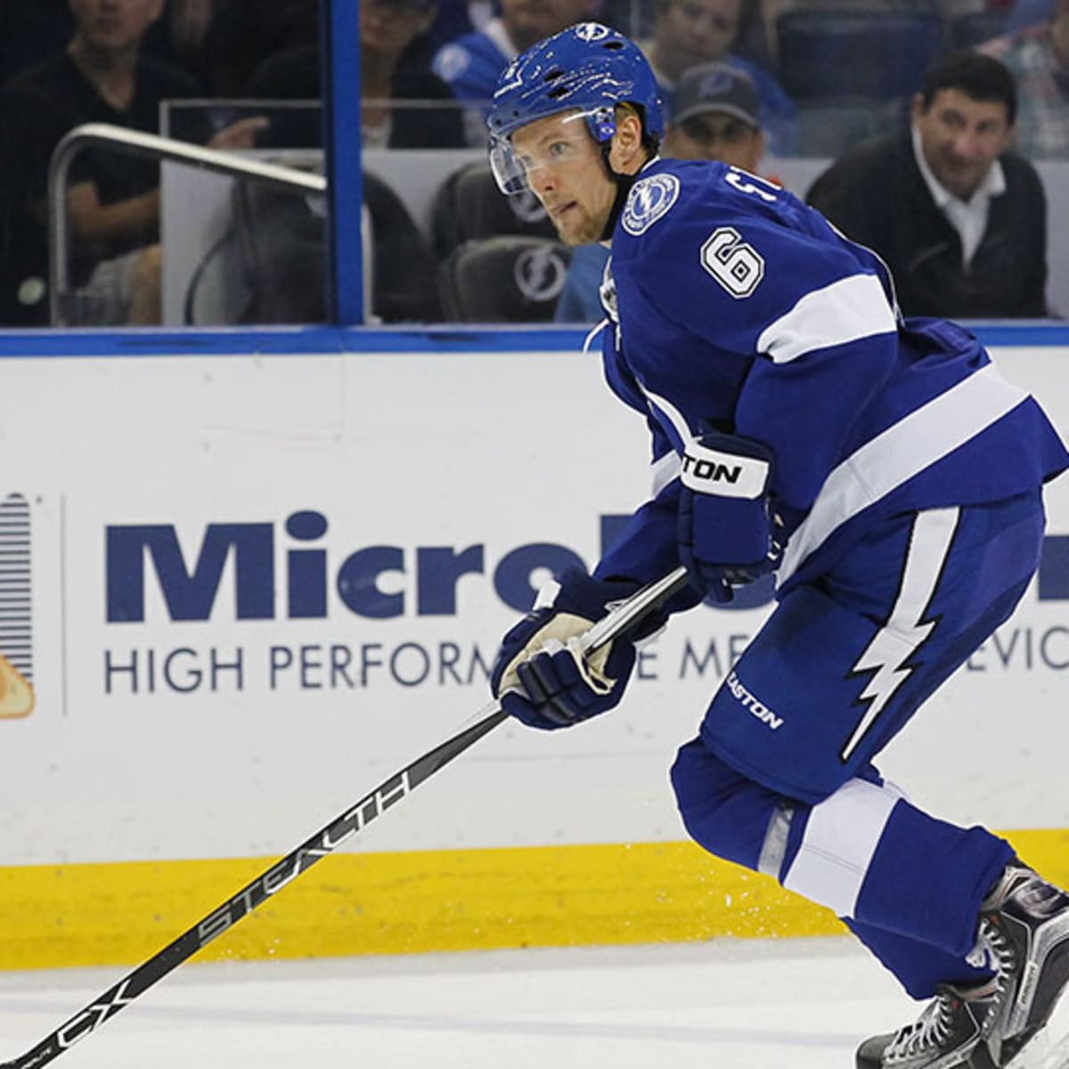 Tampa Bay Lightning Anton Stralman scores spinning goal vs. Penguins -  Sports Illustrated