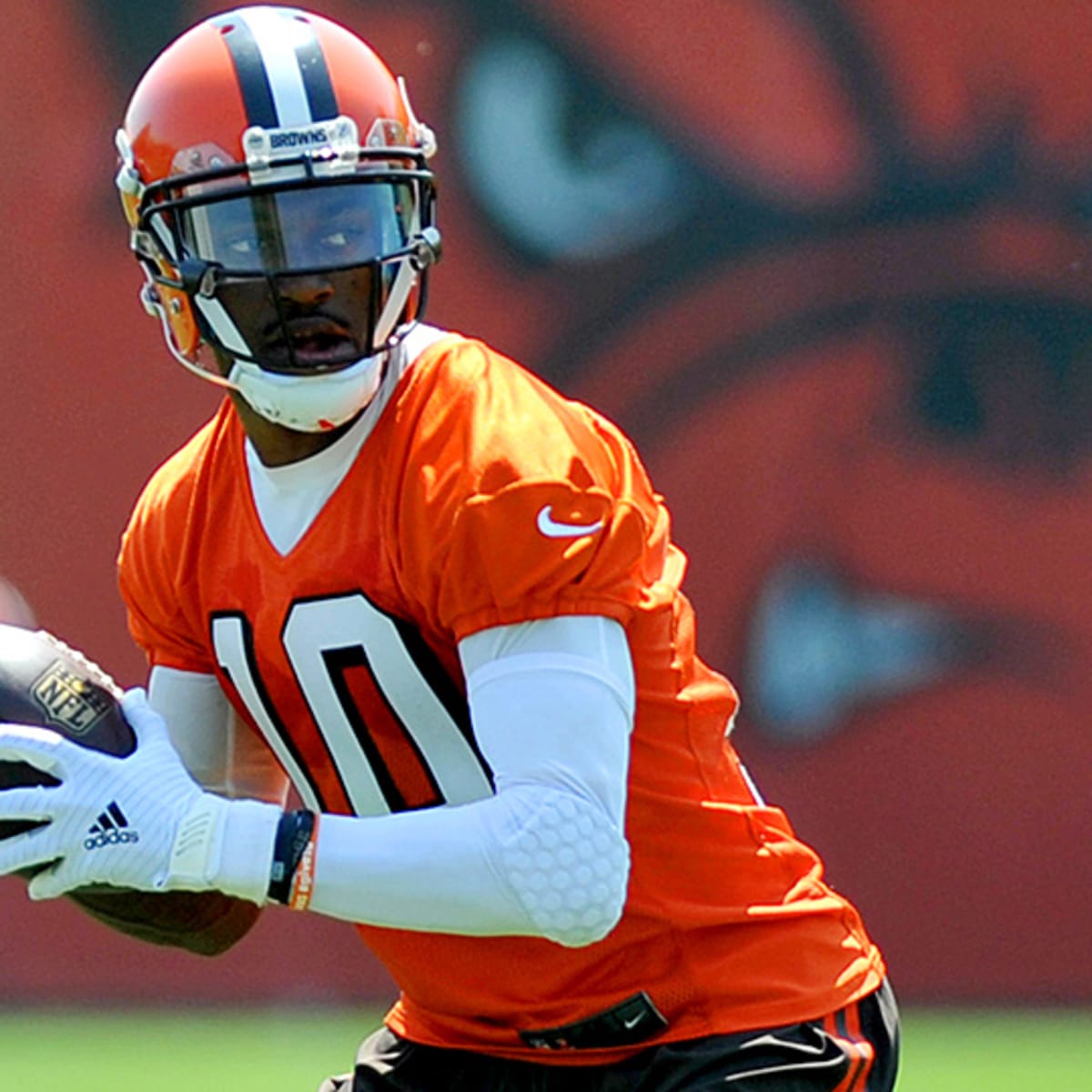 3 Big storylines heading into Cleveland Browns first preseason game