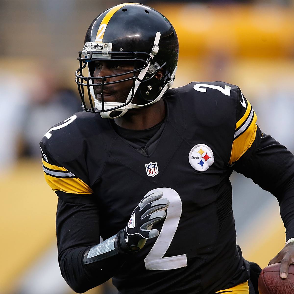 Michael Vick: QB training in hopes of signing with a team - Sports  Illustrated