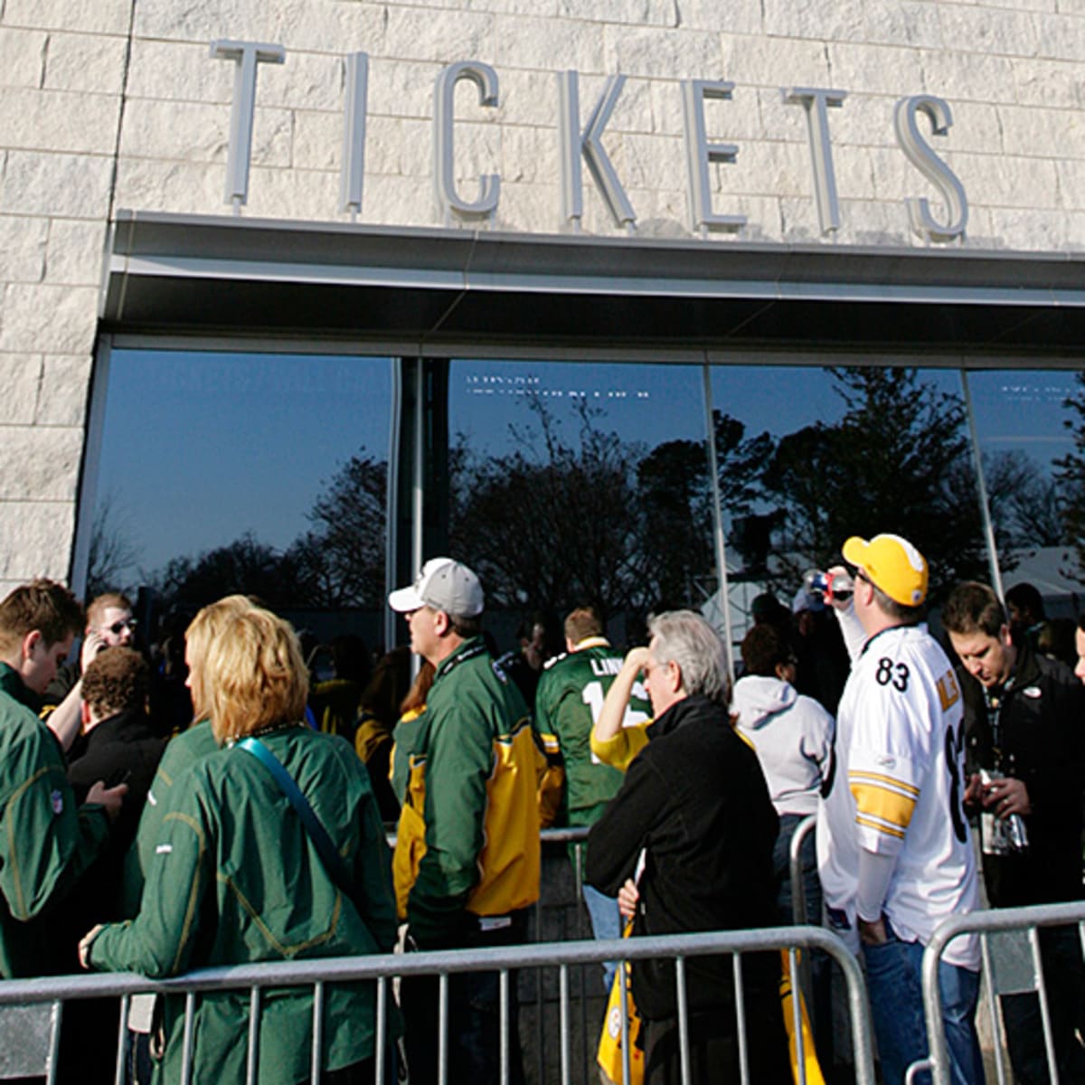 High demand' for Bengals-Chiefs tickets limits availability on Ticketmaster