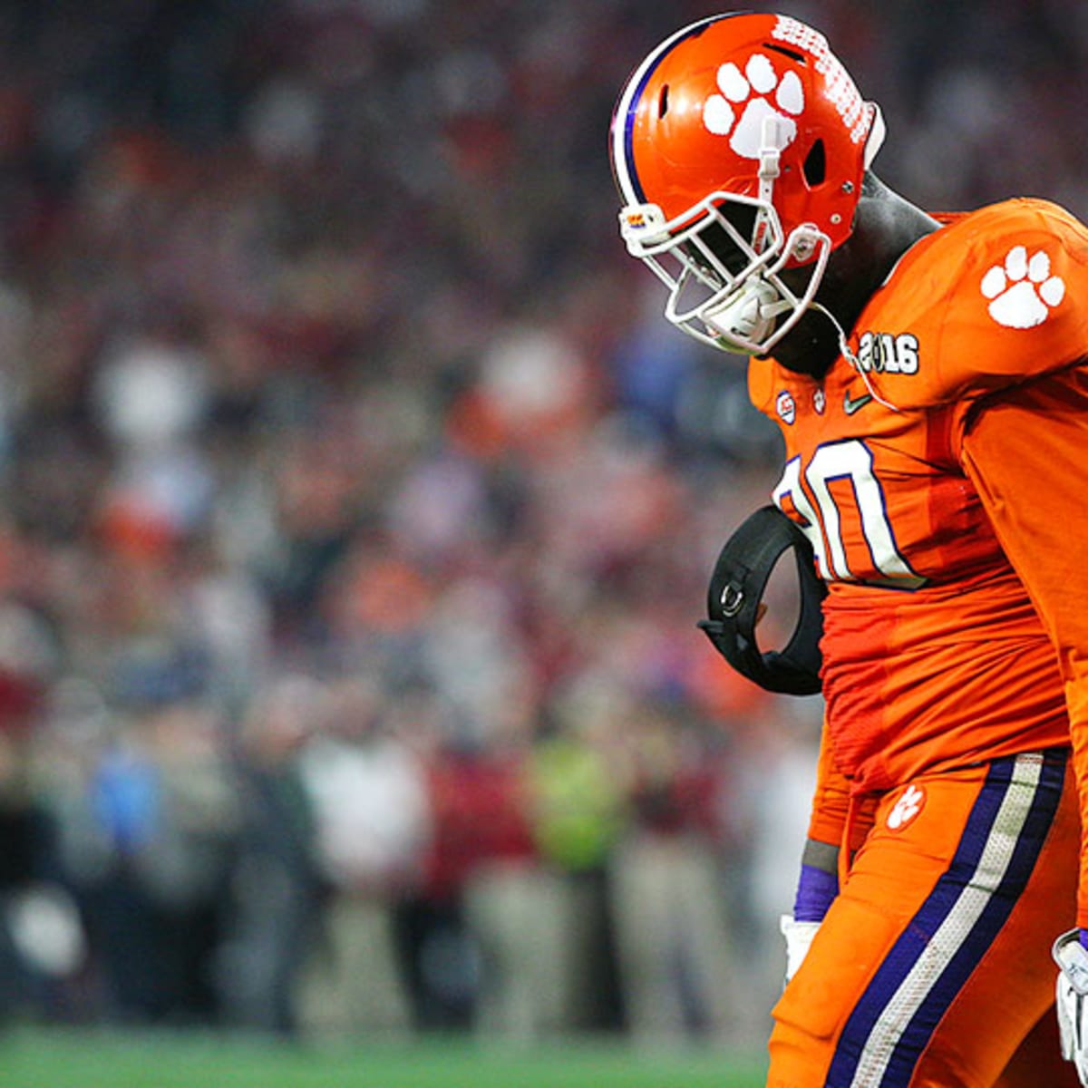 Clemson coach Swinney confident star defensive end Shaq Lawson