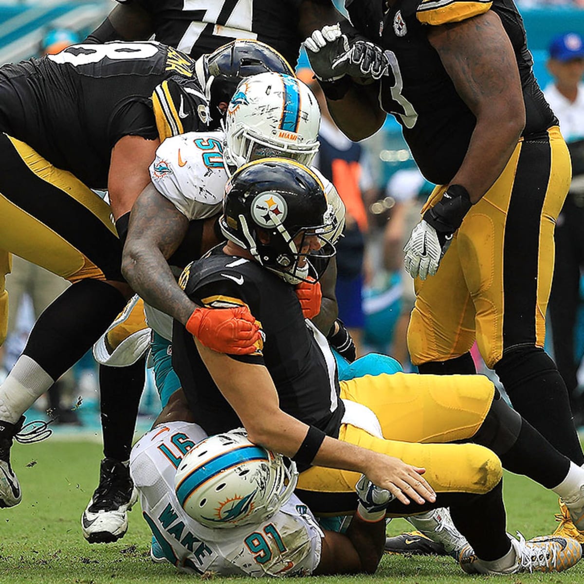 Steelers sleepwalk through final preseason game vs the Panthers