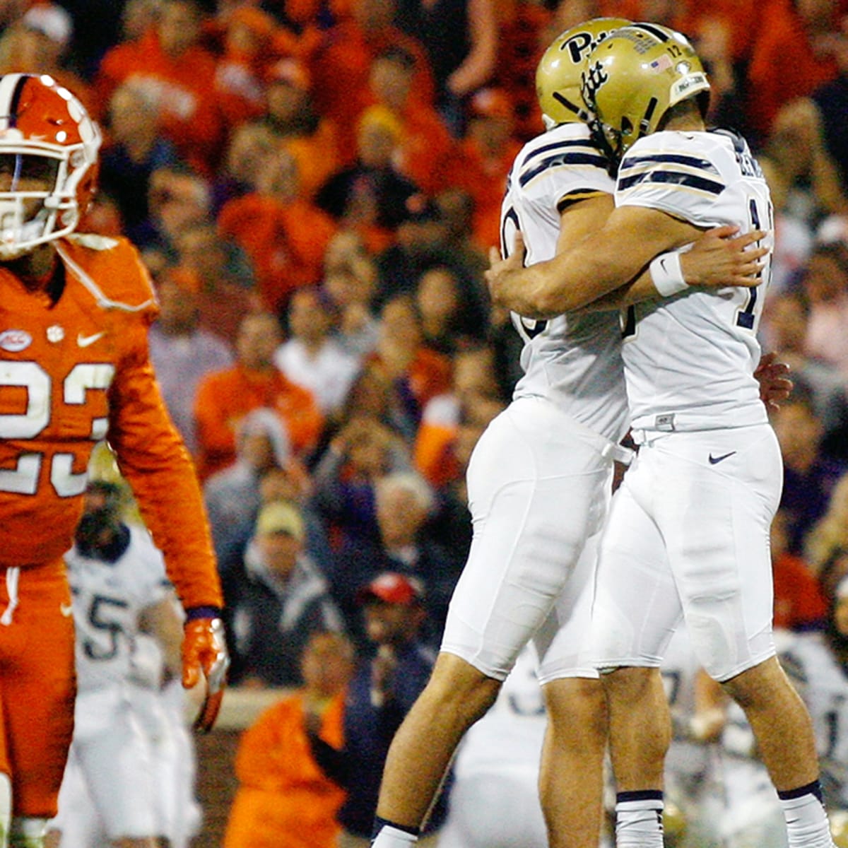 Clemson has to slow down Pitt's Heisman darkhorse. They've done it