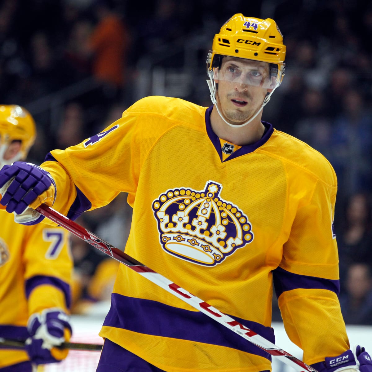 Kings' Vincent Lecavalier to retire after 17-year NHL career