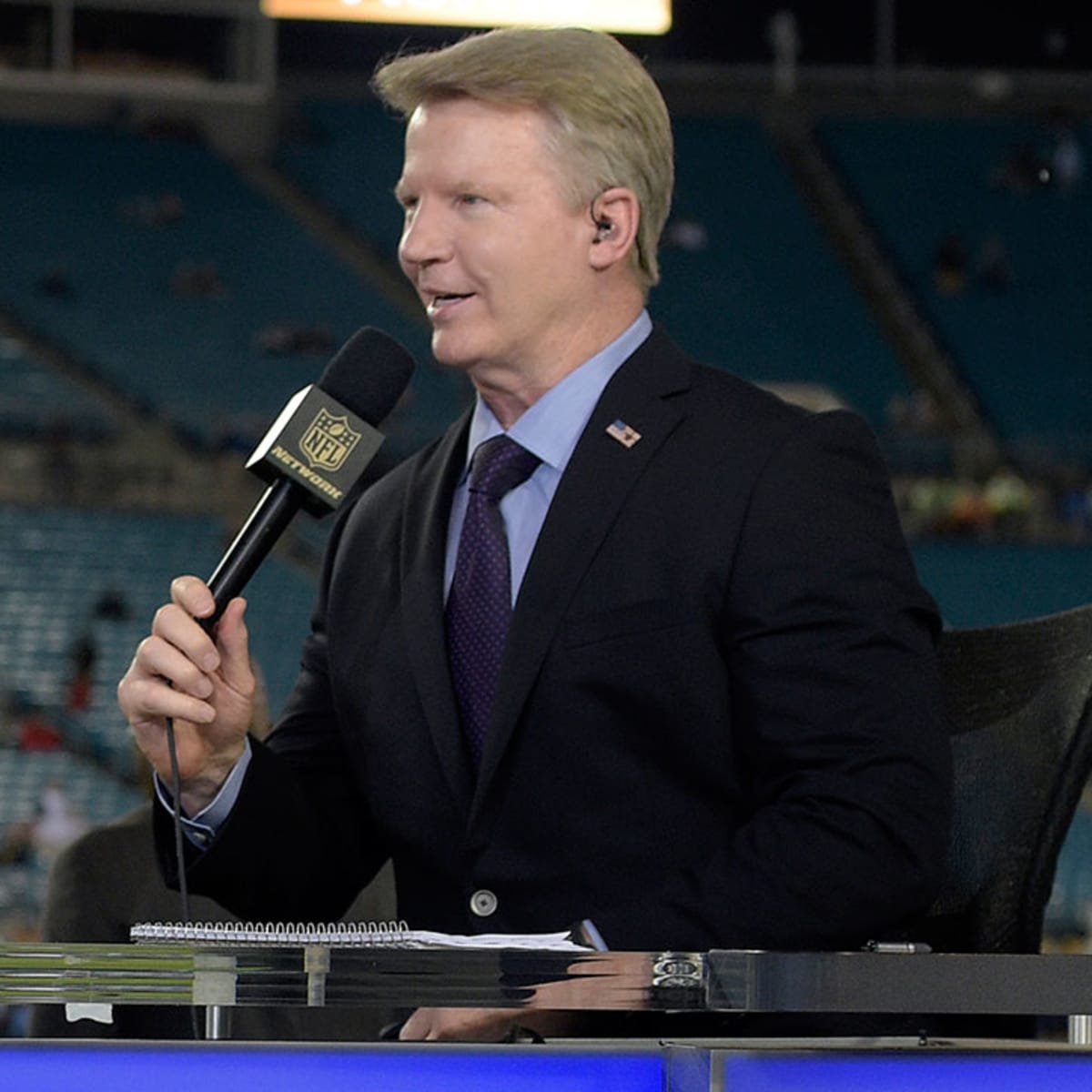 CBS analyst Phil Simms will avoid saying 'Redskins' during game