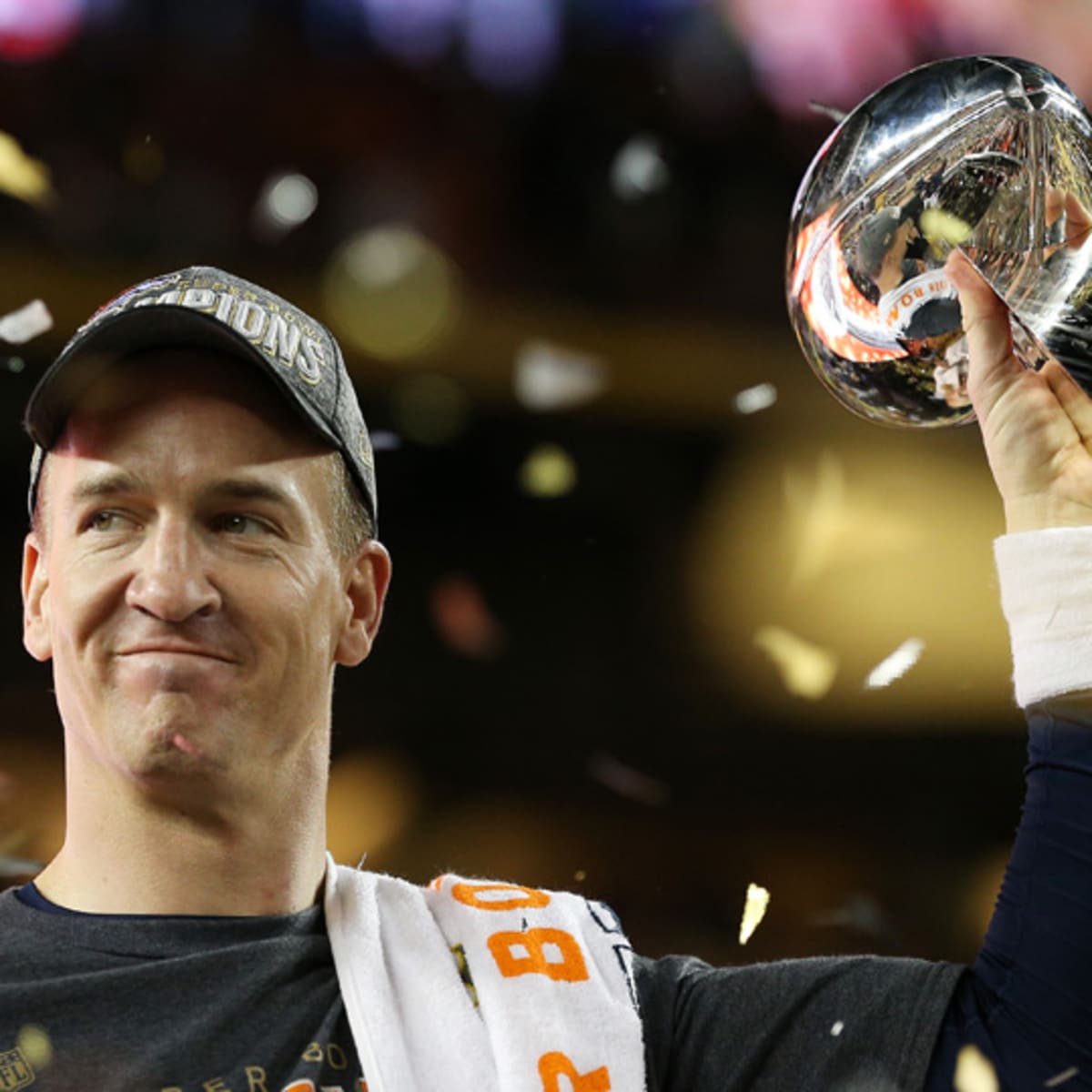 Peyton Manning becomes first QB to win Super Bowl with two teams - Sports  Illustrated