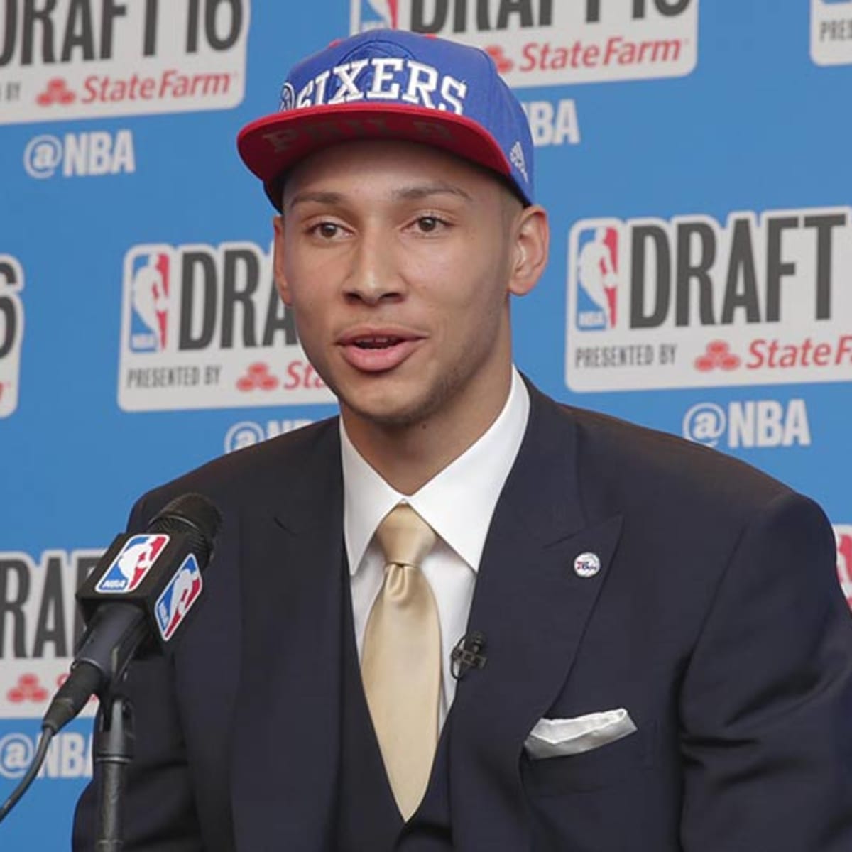 NBA Twitter reacts to Ben Simmons' colorful outfit for Celtics