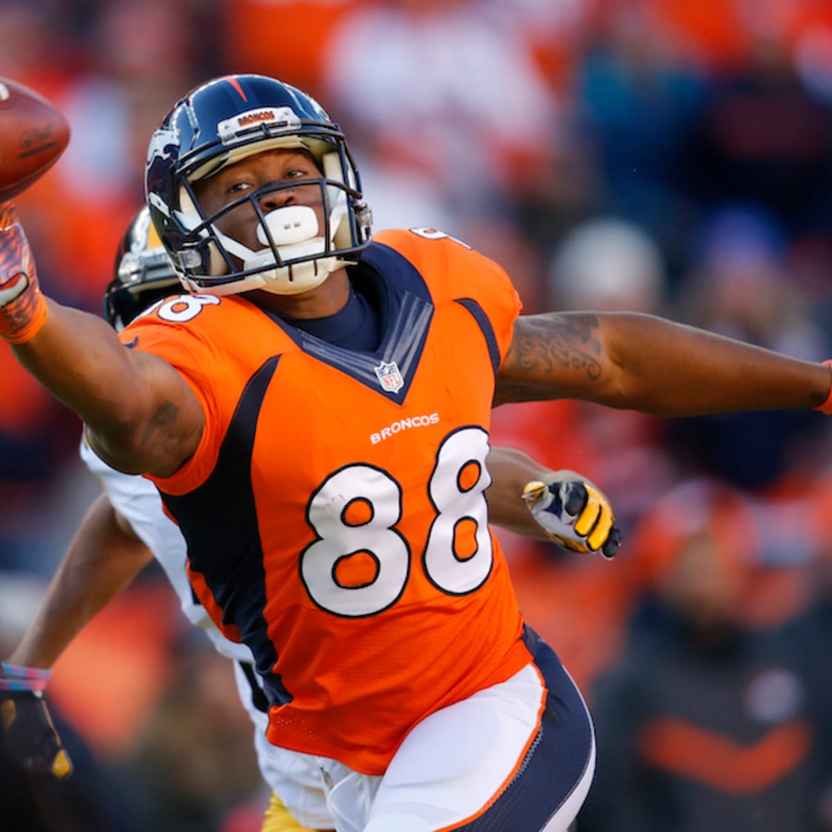 October 15, 2017: Denver Broncos wide receiver Demaryius Thomas (88) during  pre-game warm up of an NFL week 6 matchup between the New York Giants and  the Denver Broncos at Sports Authority