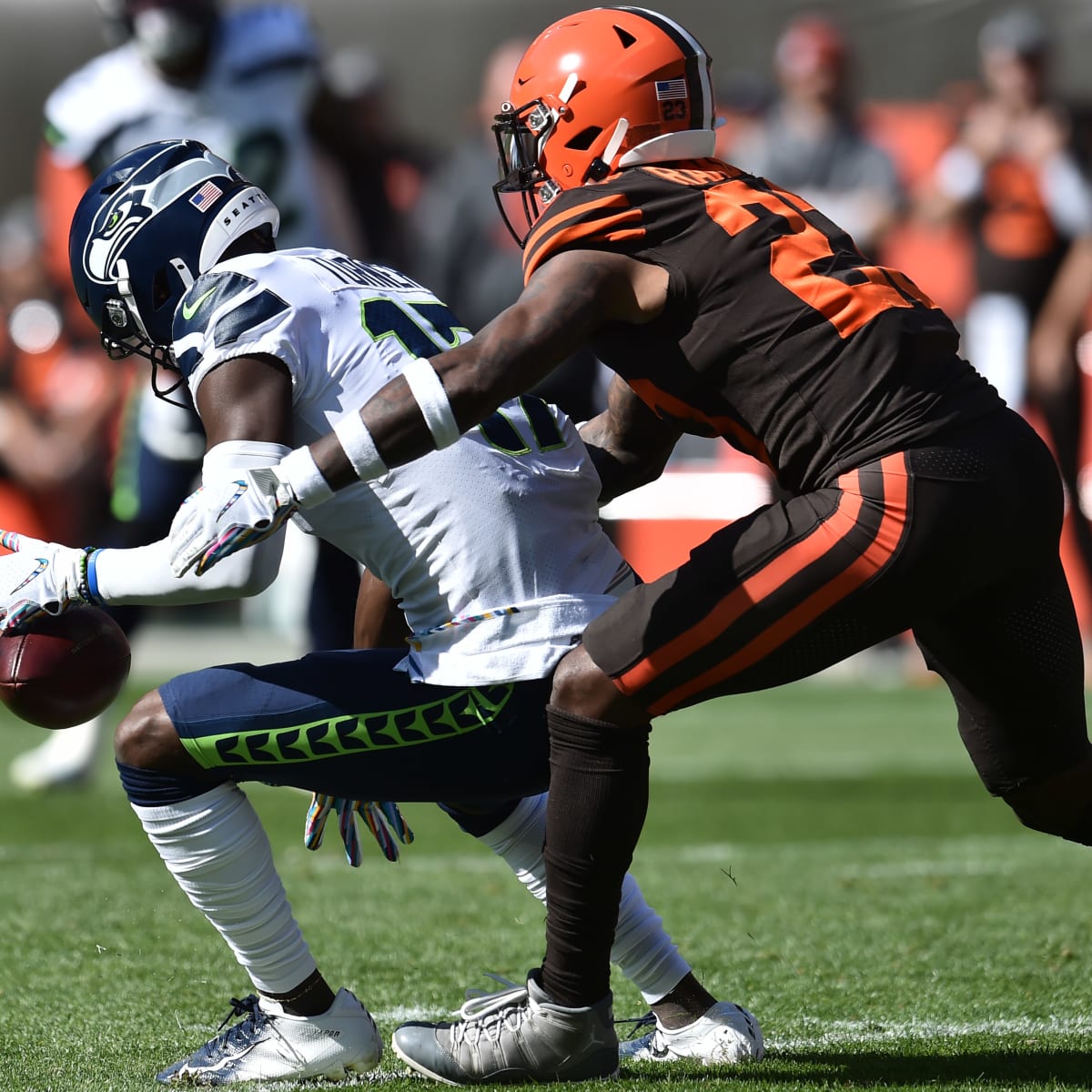 Cleveland Browns: Damarious Randall getting second opinion on injured knee  - Dawgs By Nature