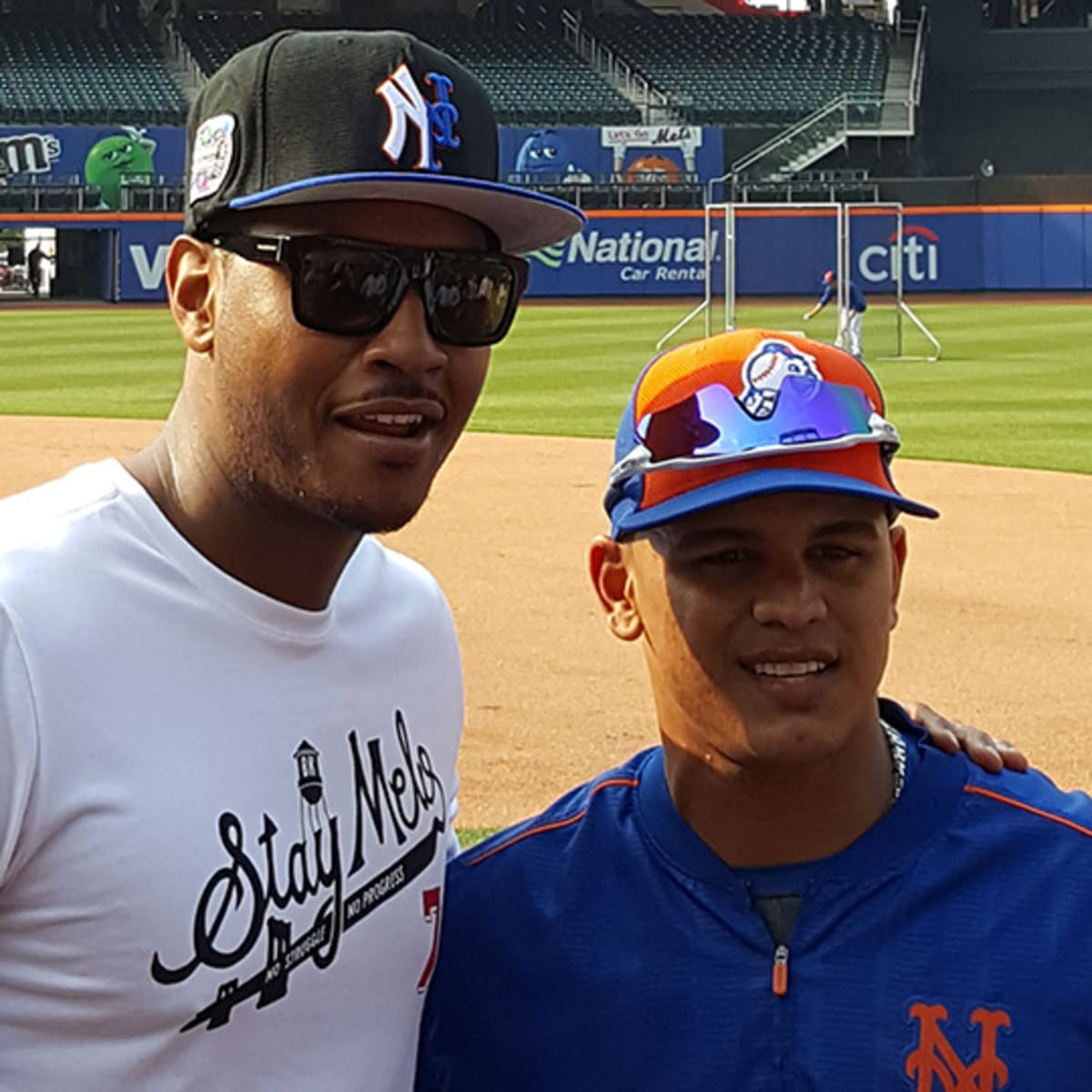 SNY on X: Melo has brought back the split Yankees/Mets hat.   / X