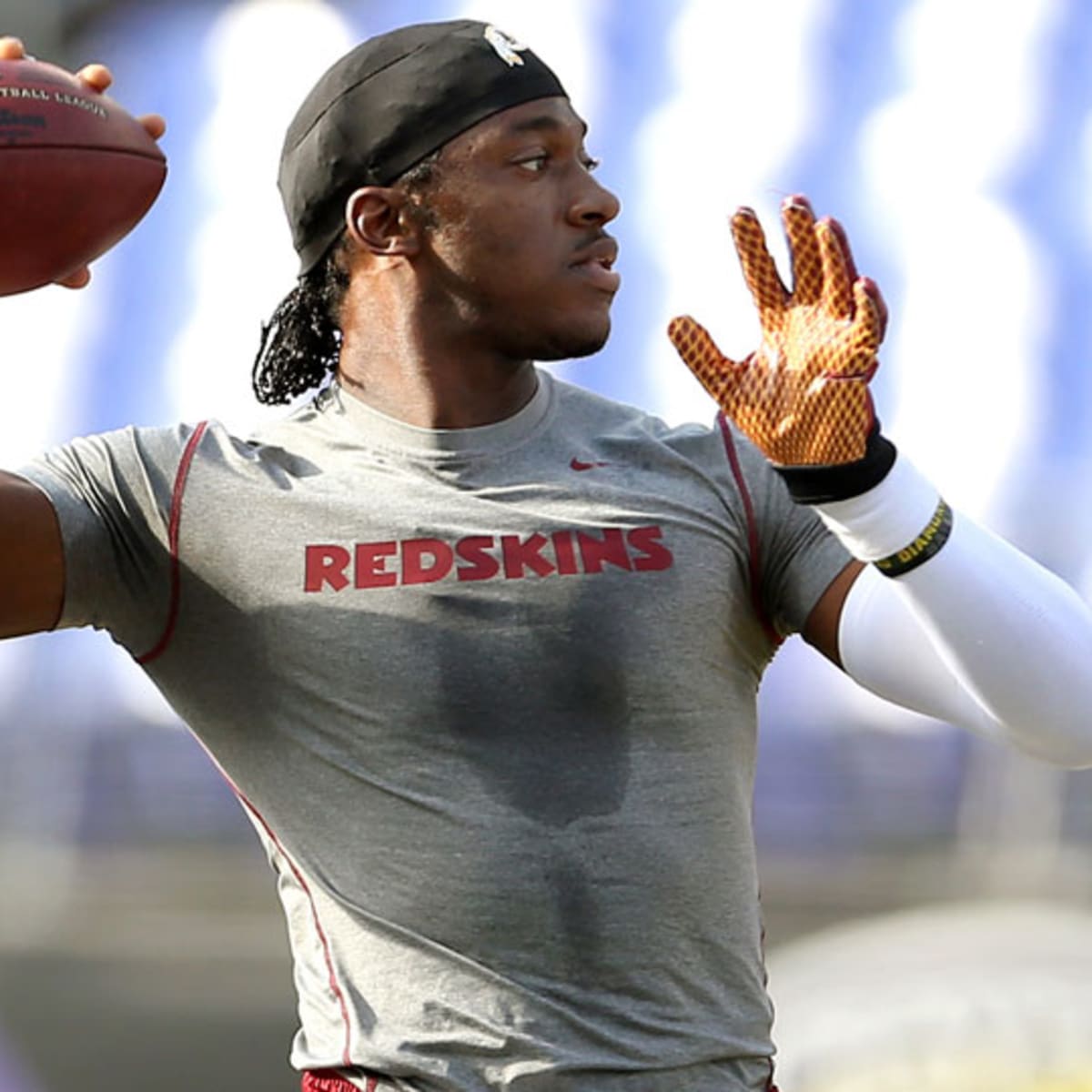 Browns Sign Quarterback Robert Griffin III