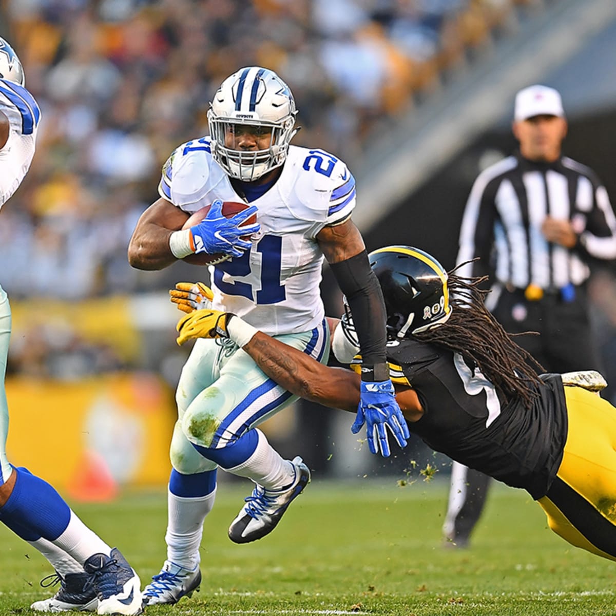 Elliott scores twice late, Cowboys top Steelers 35-30