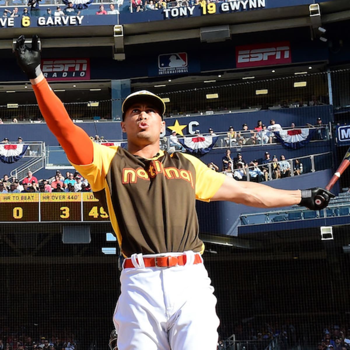 Miami Marlins Star Giancarlo Stanton Went Bonkers During The Home Run Derby