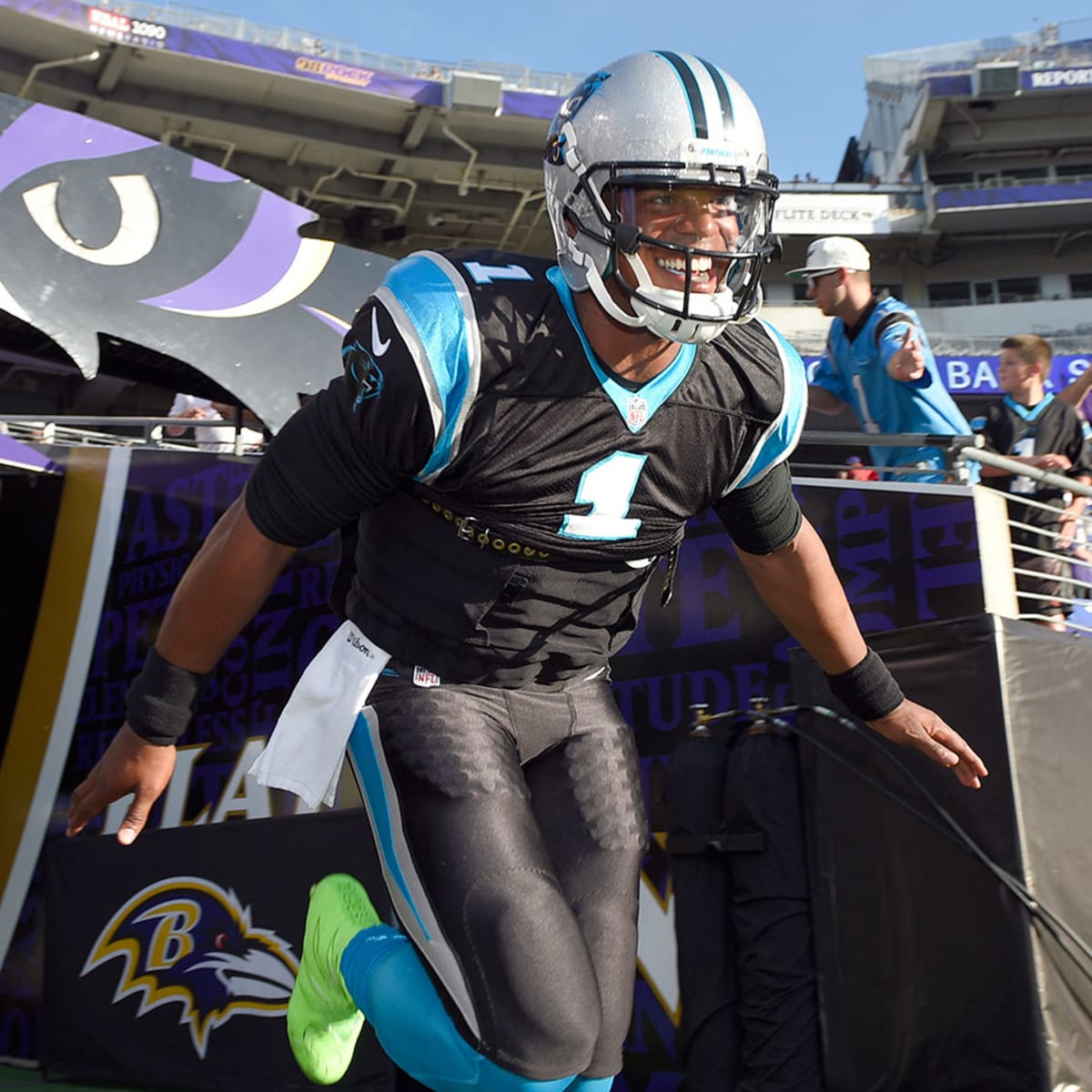 Carolina Panthers training camp: Cam Newton looking good