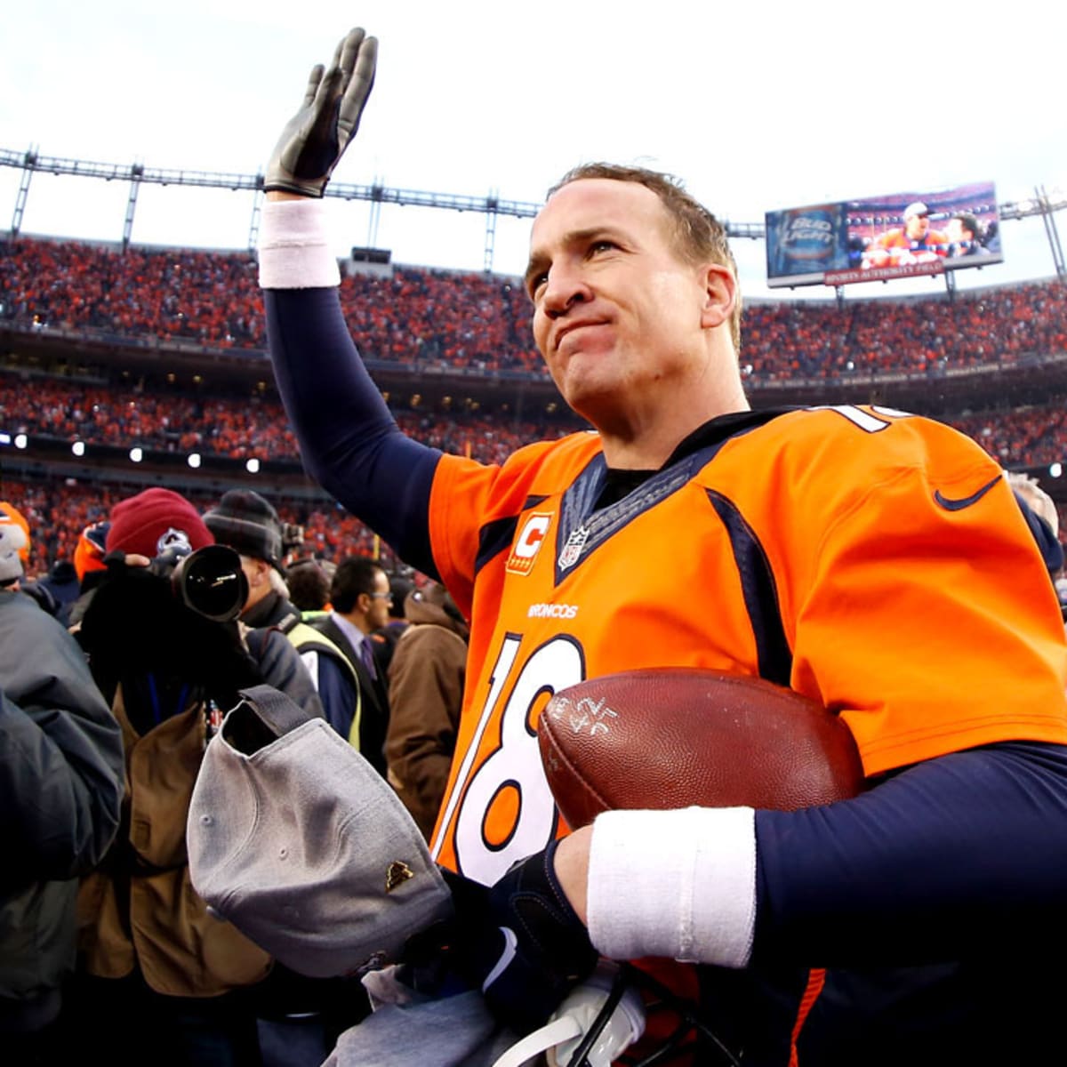 Peyton Manning returns to Indianapolis for Broncos-Colts matchup - Sports  Illustrated