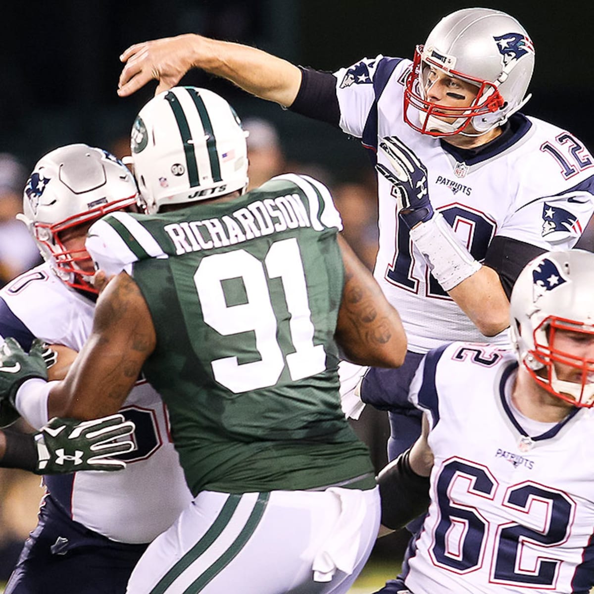 Rob Gronkowski key down the stretch as Patriots beat Chiefs to