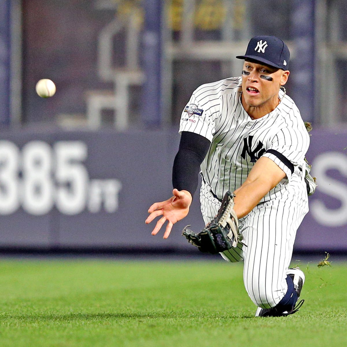MLB Gold Gloves: Aaron Judge snubbed; five Yankees named finalists -  Pinstripe Alley