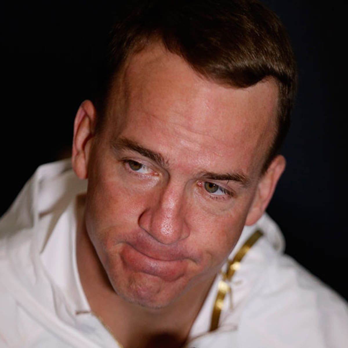 The mysterious 1994 incident between Peyton Manning and a Tennessee trainer