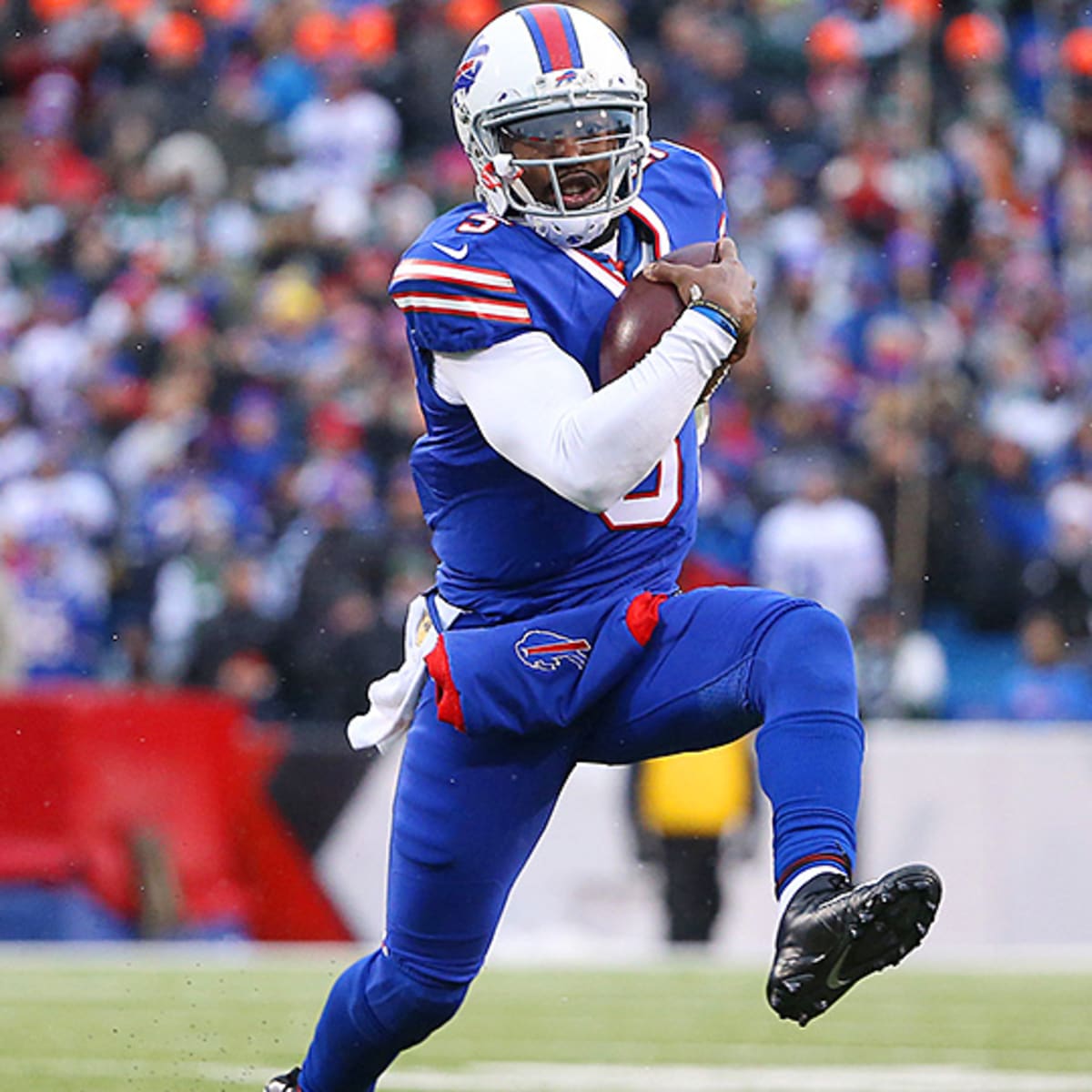 Tyrod Taylor injury: right shoulder concern leaves Bills-Chiefs status in  doubt - Buffalo Rumblings