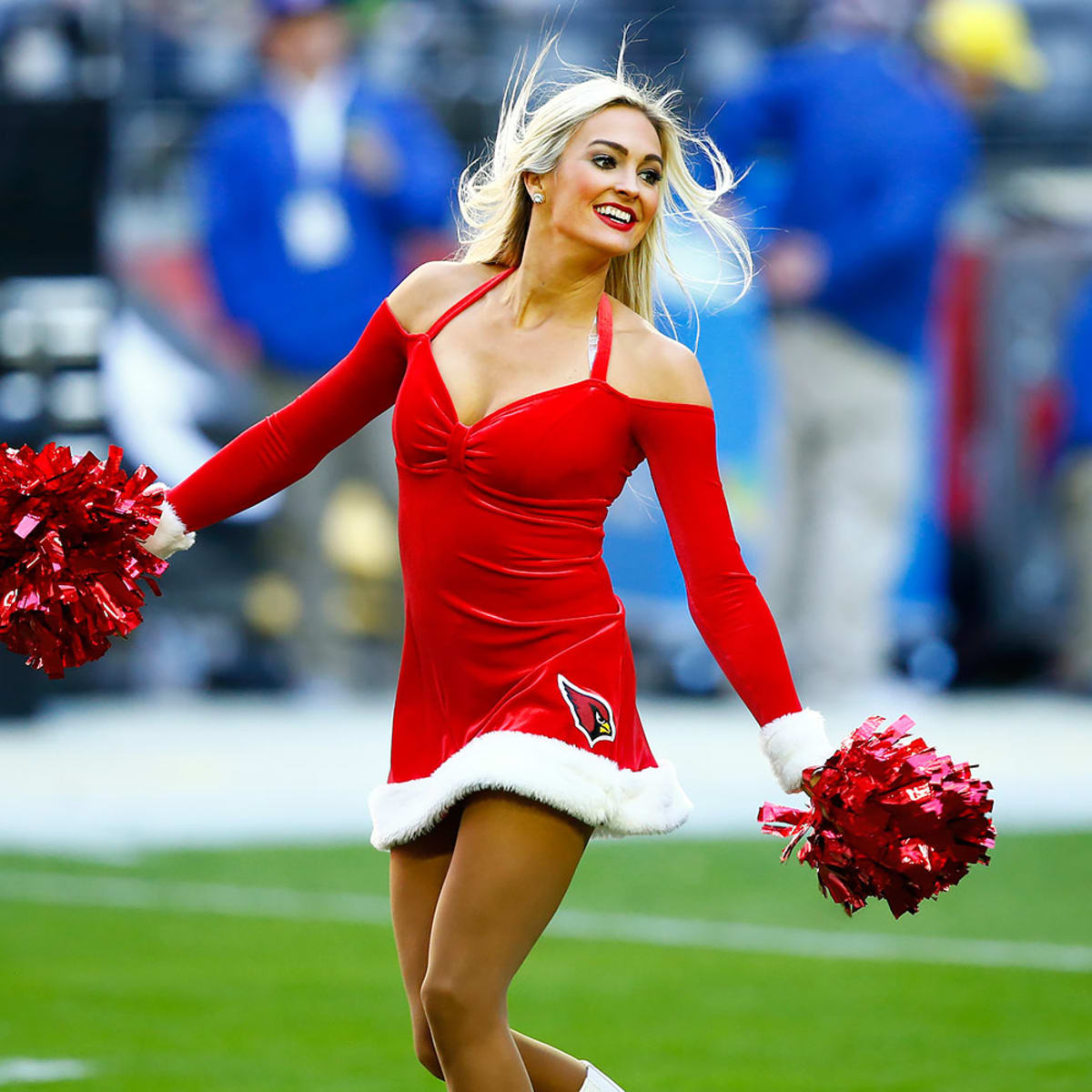 NFL Cheerleaders: Week 15 - Sports Illustrated