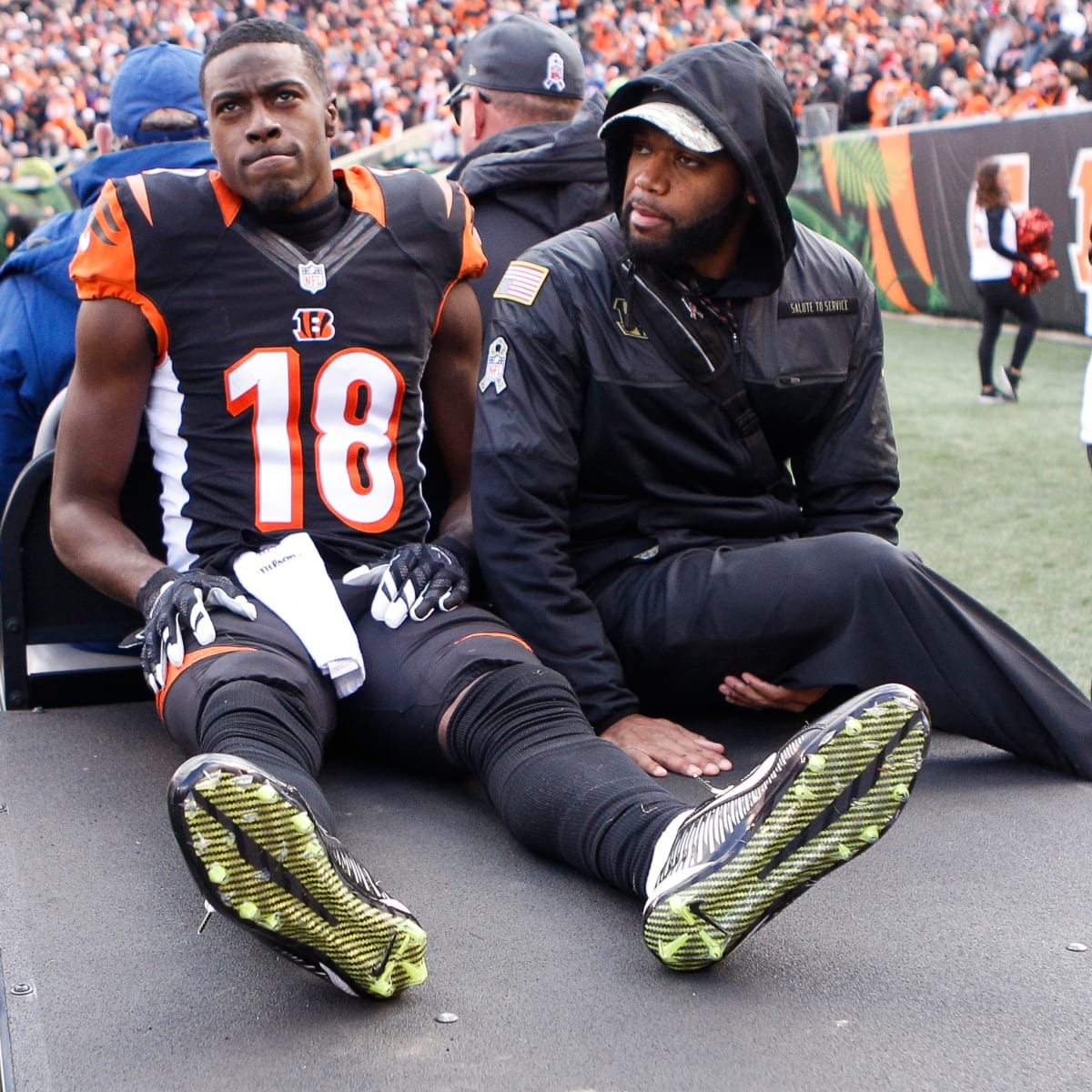 Pro Bowl WR A.J. Green out vs. Buffalo Bills after injuring hamstring 