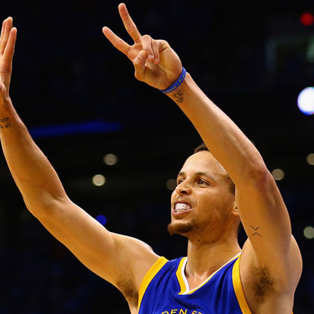 Warriors' Stephen Curry doubles down on celebration of epic hole-in-one in  American Century Championship