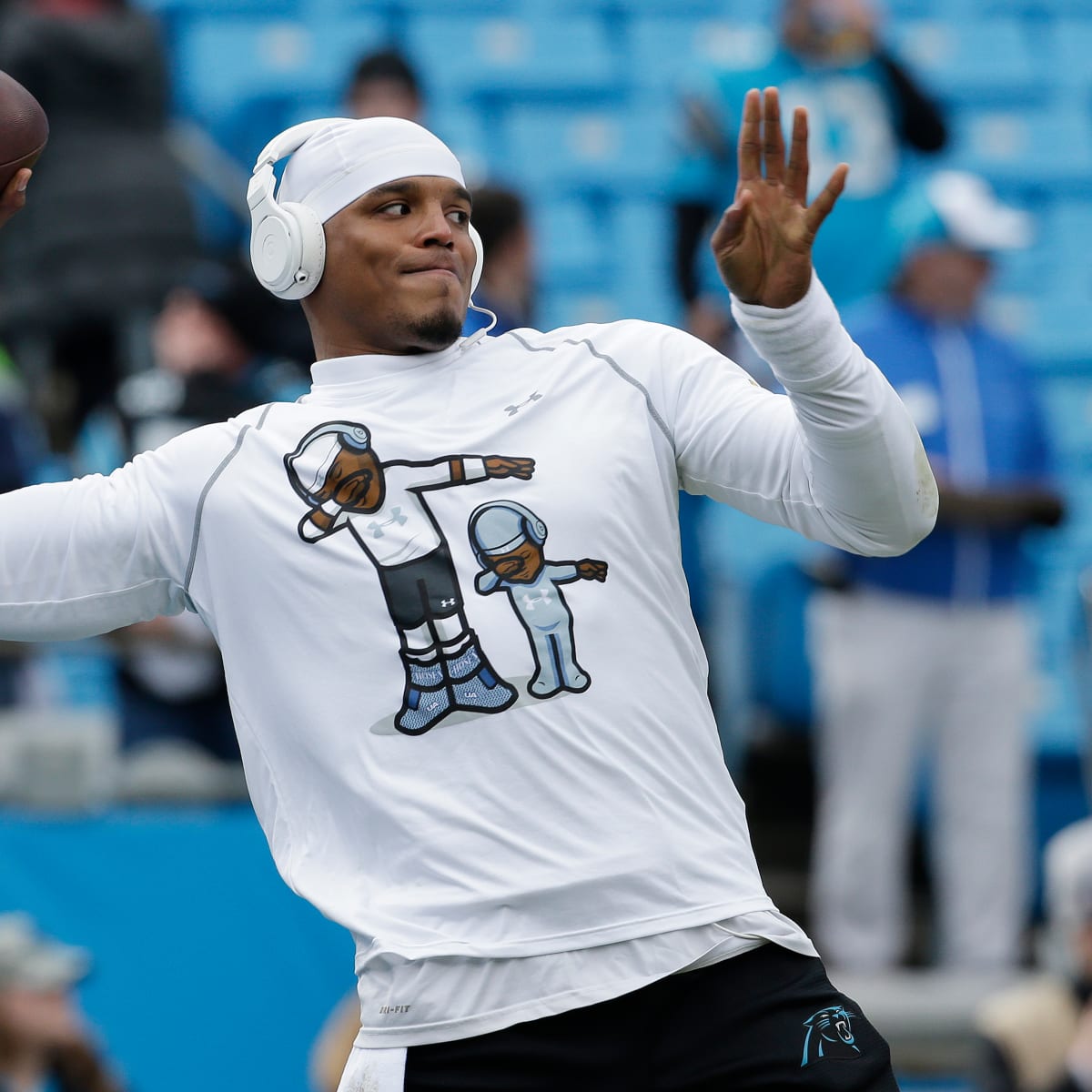 Cam Newton Dab Canvas Art T-Shirt