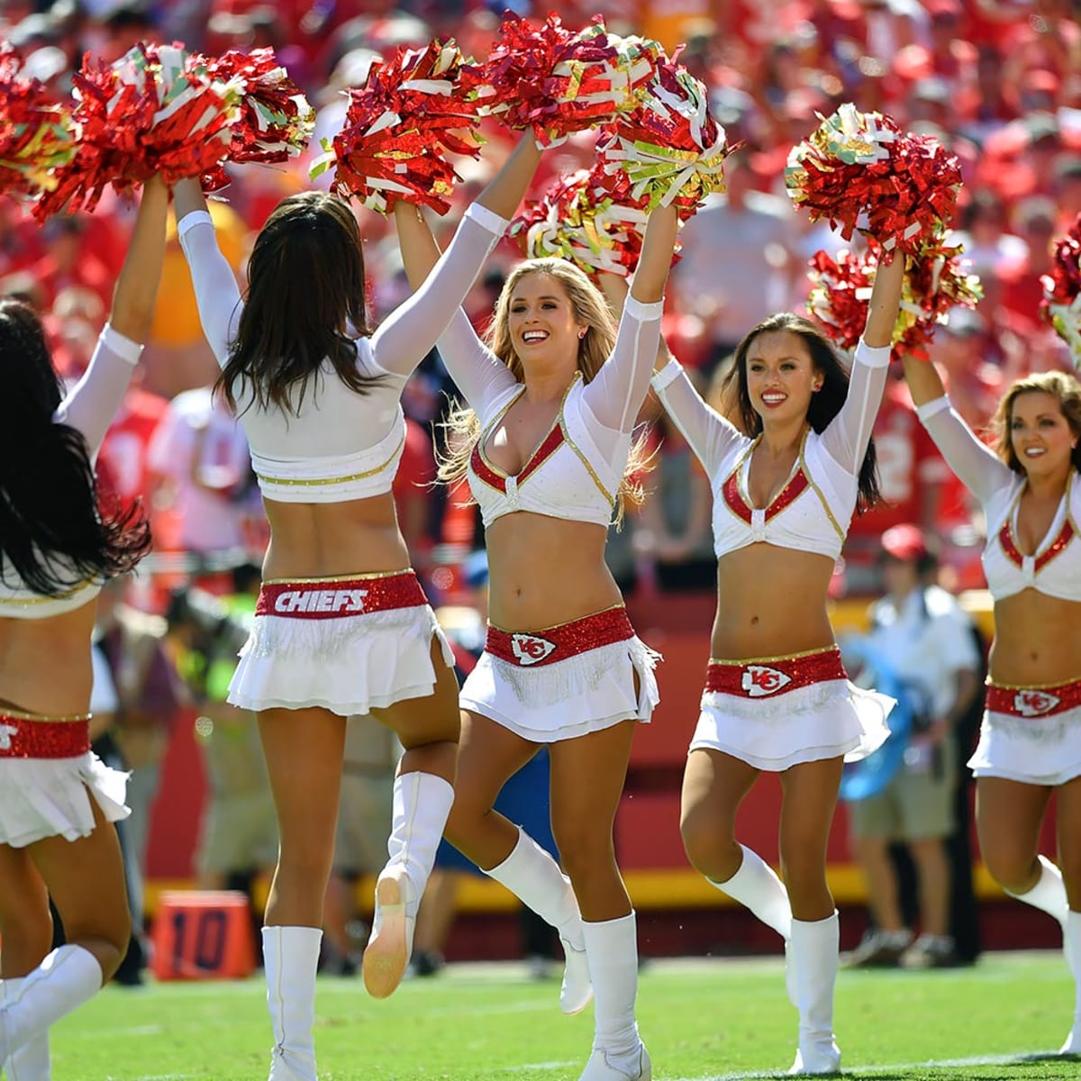 SI.com: NFL Cheerleaders, Weeks 8-10 – Ultimate Cheerleaders