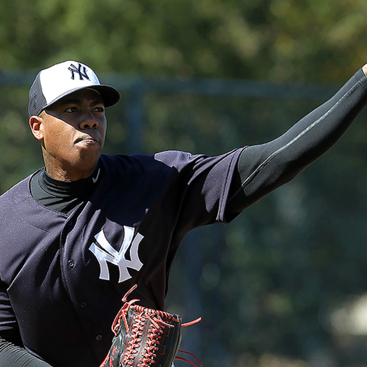 Yankees pitcher Aroldis Chapman suspended for 30 games under MLB's