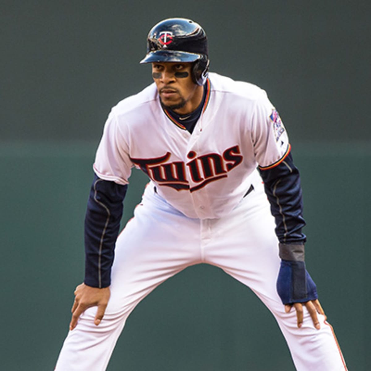 Byron Buxton starts road trip off on right note, helping Twins