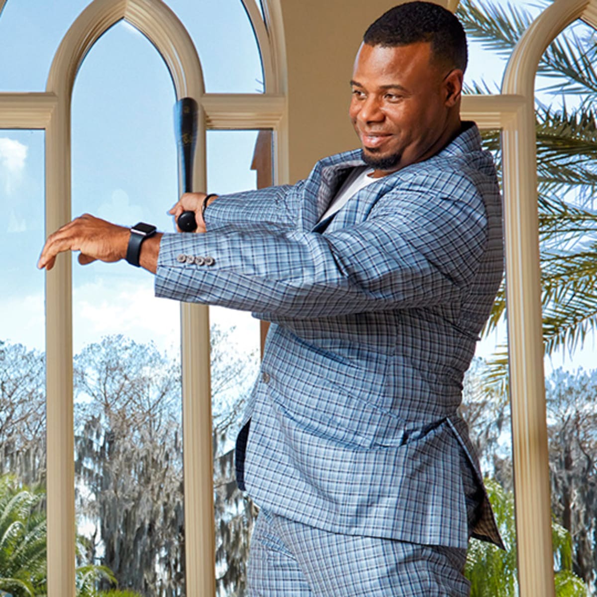 Michael Rosenberg: After many years, Ken Griffey Jr. has managed