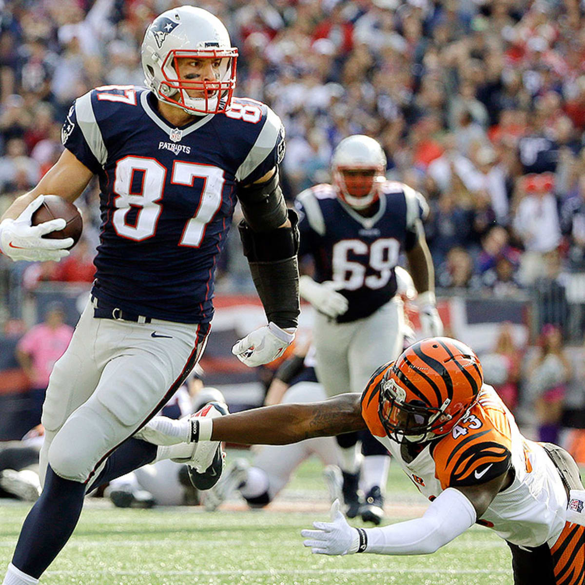 Rob Gronkowski vs Bengals (NFL Week 6 - 2016) - 162 Yards + TD!